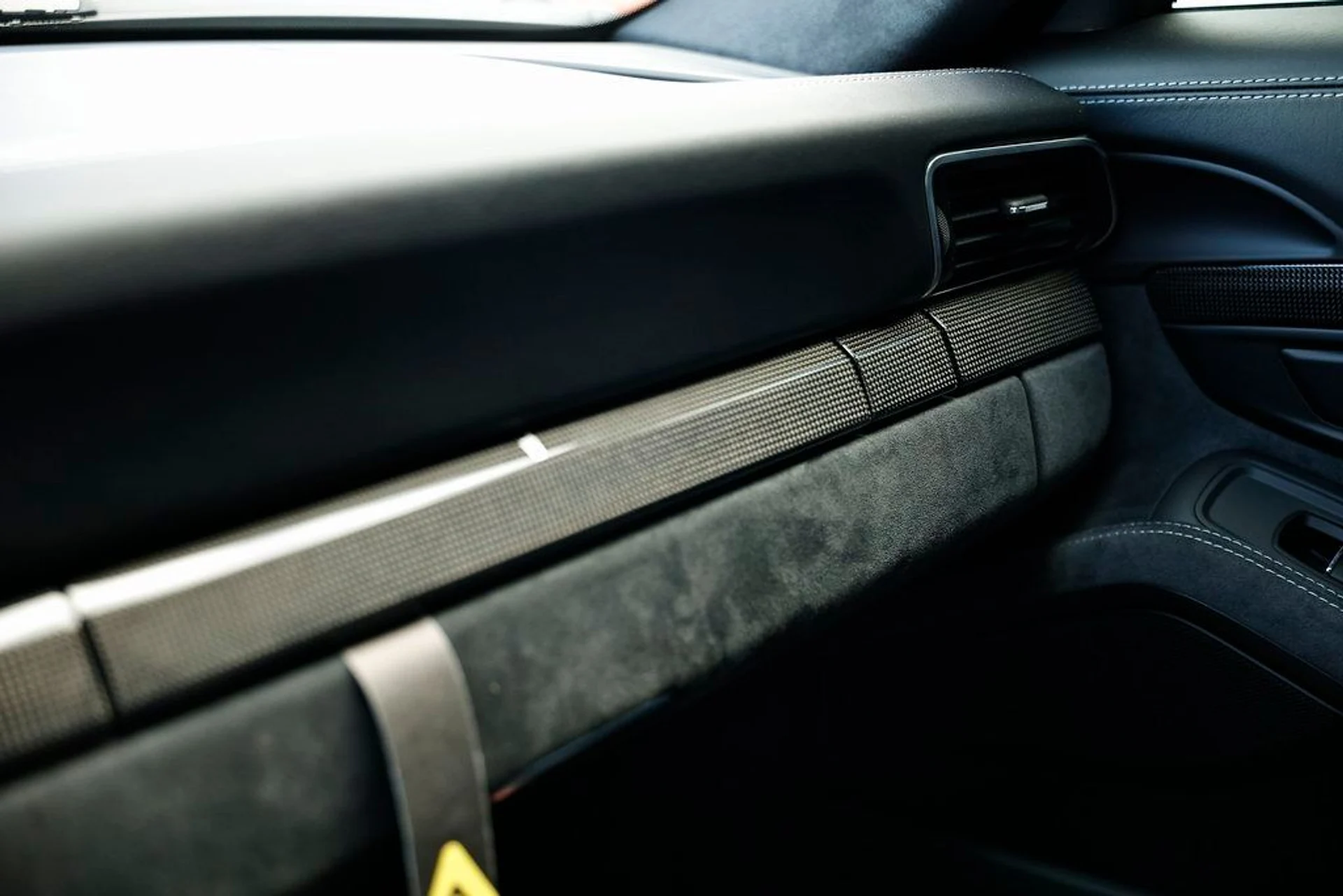 mph060_3700582144_85936e8c66f86a9d020b84c4d6d3b180_d486ef2649