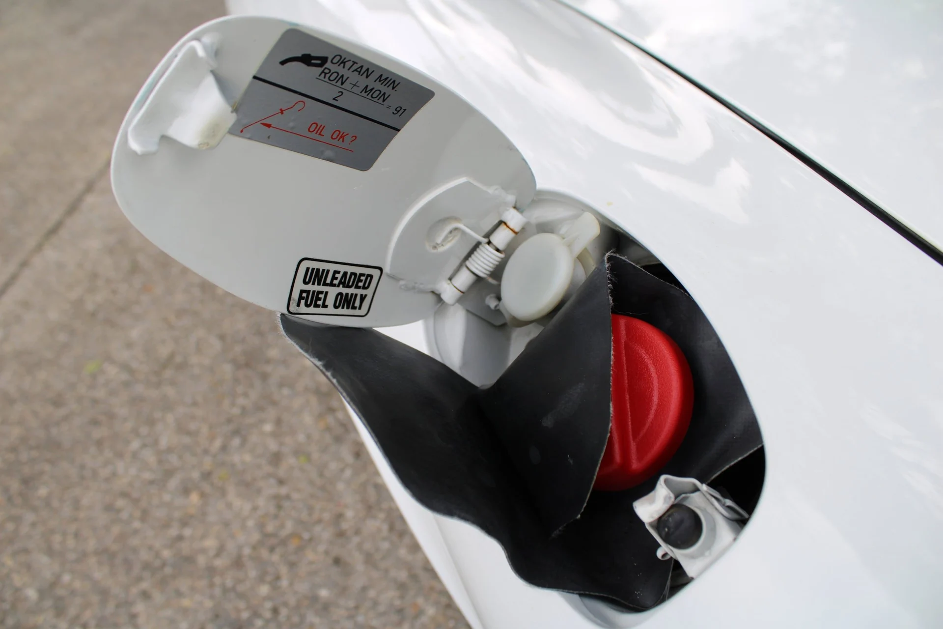 mph060_3712194230_1a09601310b3f54b6f01cead677129afx_ea8a228449