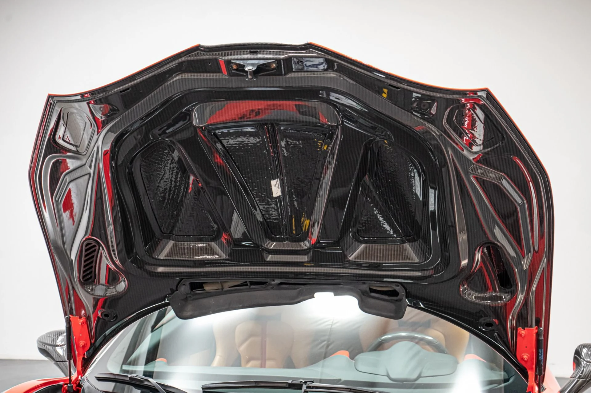 mph060_3740602885_Used_2016_Ferrari_488_GTB_1747692594_45dc129021