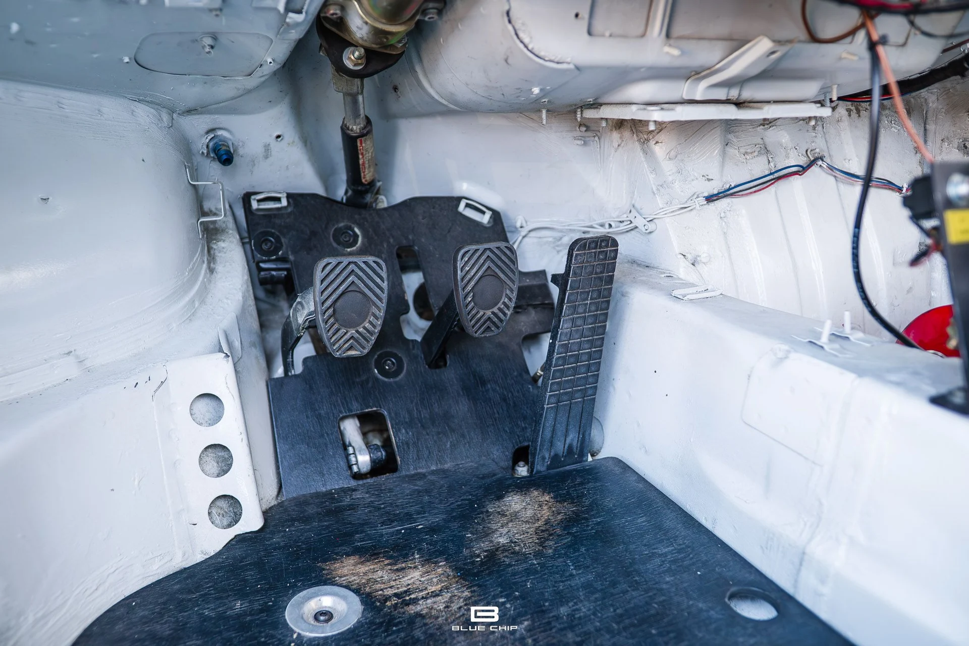 mph060_3781926283_67d44c13019e5426130537f9_BC_Carrera_Cup_USA_077_0ef4dbc7ce