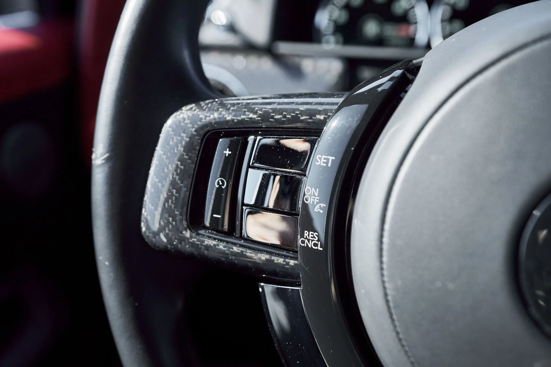 mph060_3793141805_Used_2022_Rolls_Royce_Cullinan_Black_Badge_1764038810_e39c38db0d