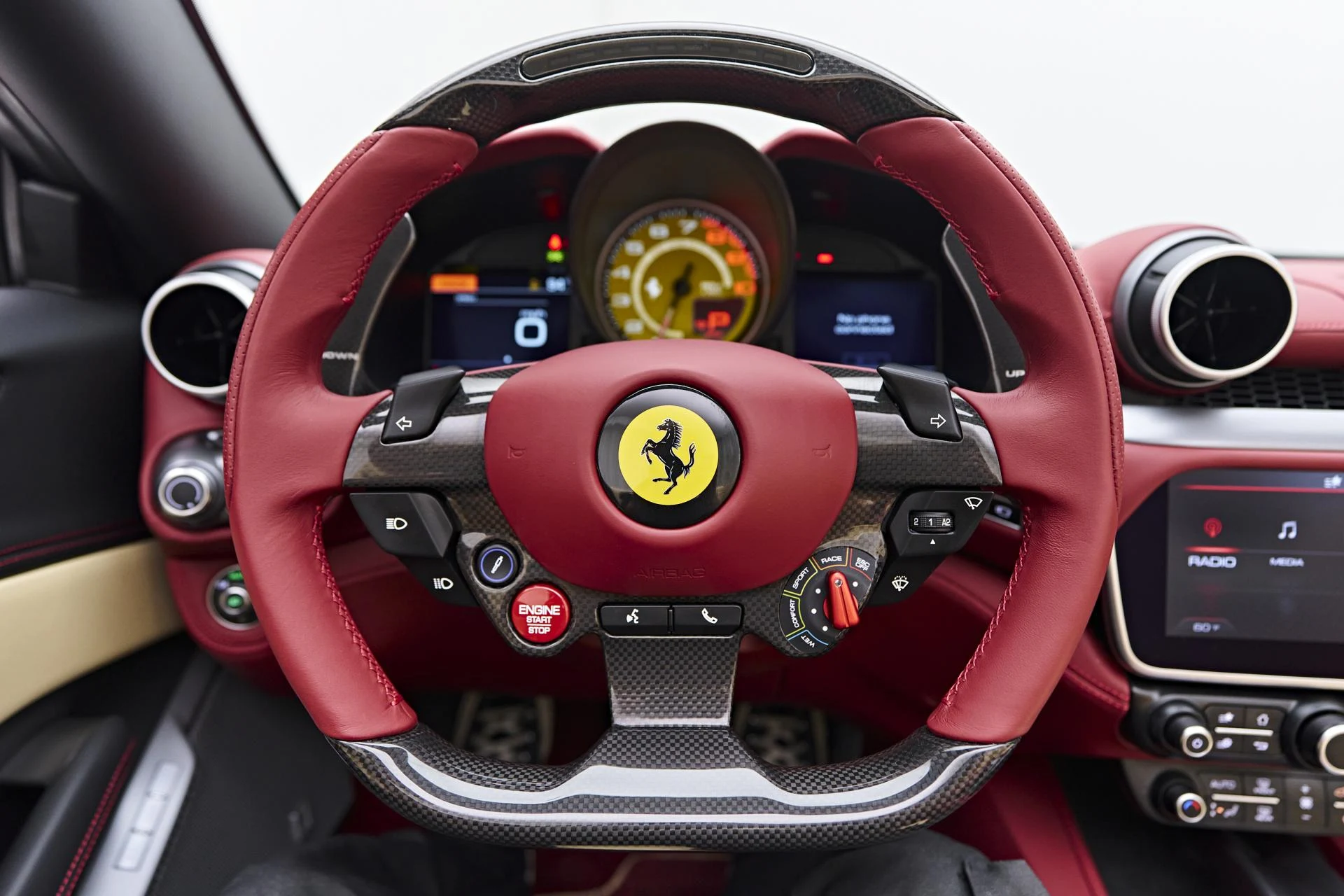 mph060_3800655015_Used_2022_Ferrari_Portofino_Base_1752263914_34ea6bcdea