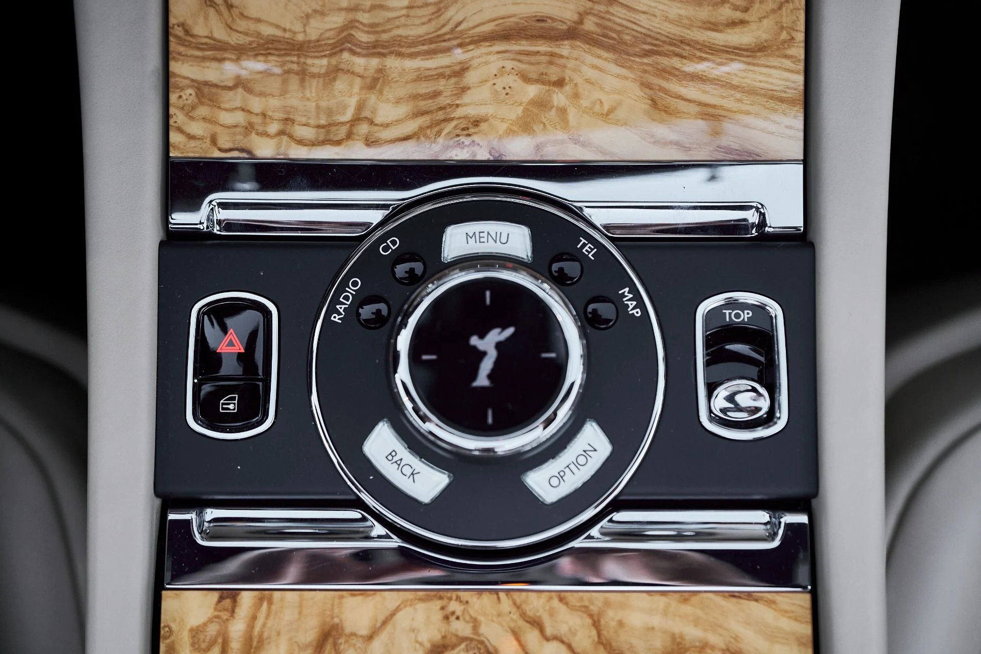 mph060_3860091427_Used_2017_Rolls_Royce_Dawn_Base_1764730538_1022112860