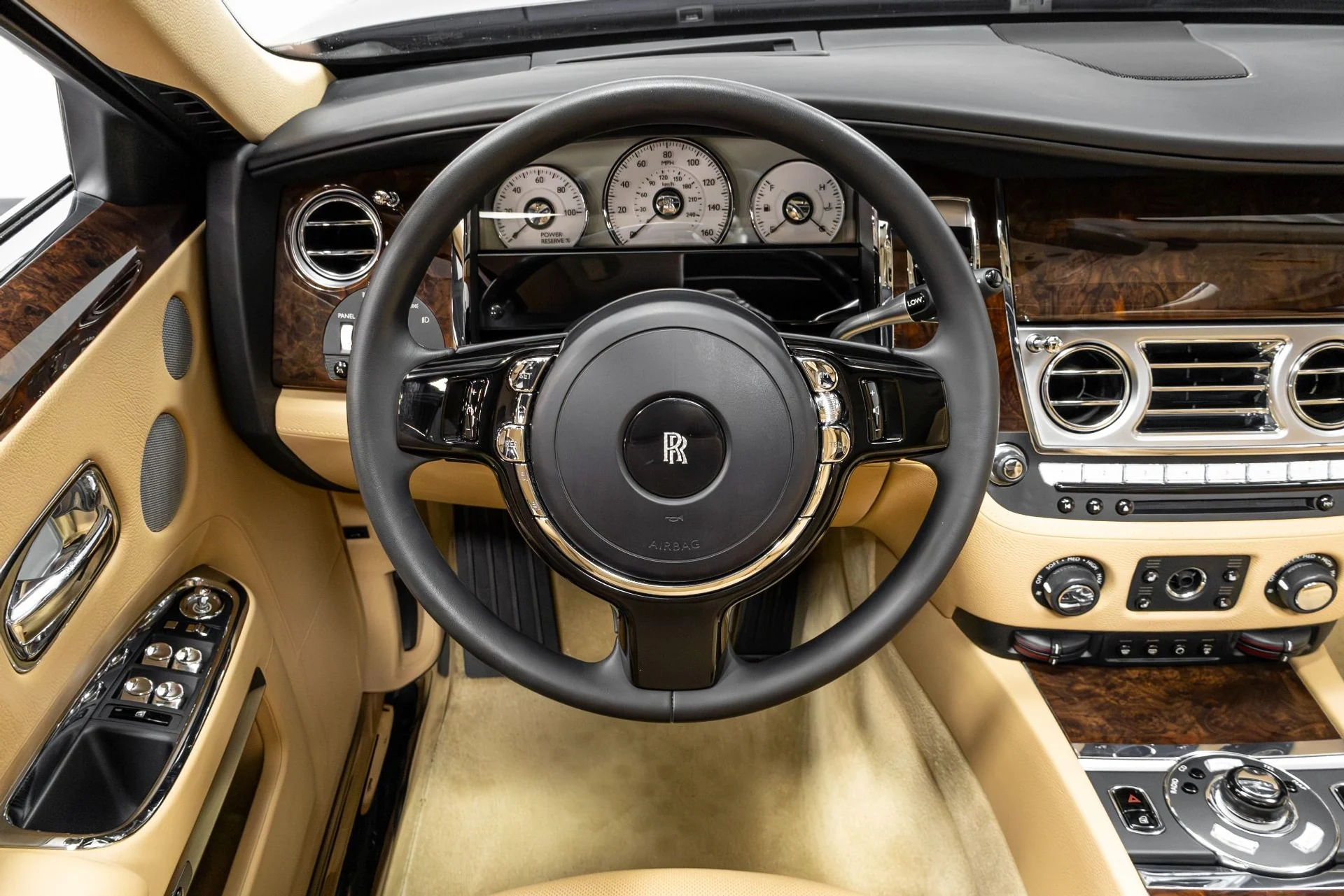 mph060_3894264252_Used_2011_Rolls_Royce_Ghost_1771348774_3d78fee260