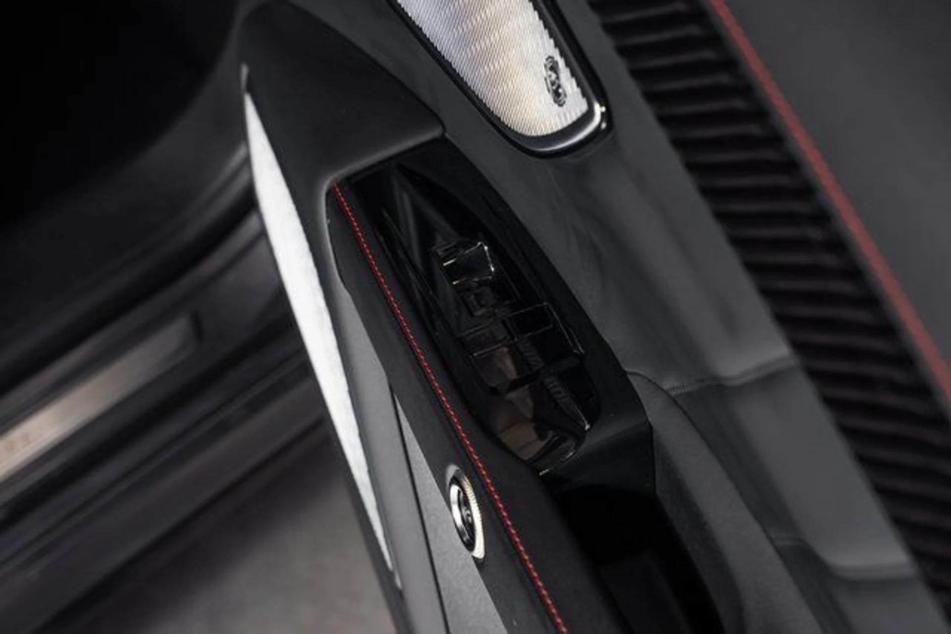 mph060_3896445813_cd4989283c6c08c50dbc477744d77727x_9710895308