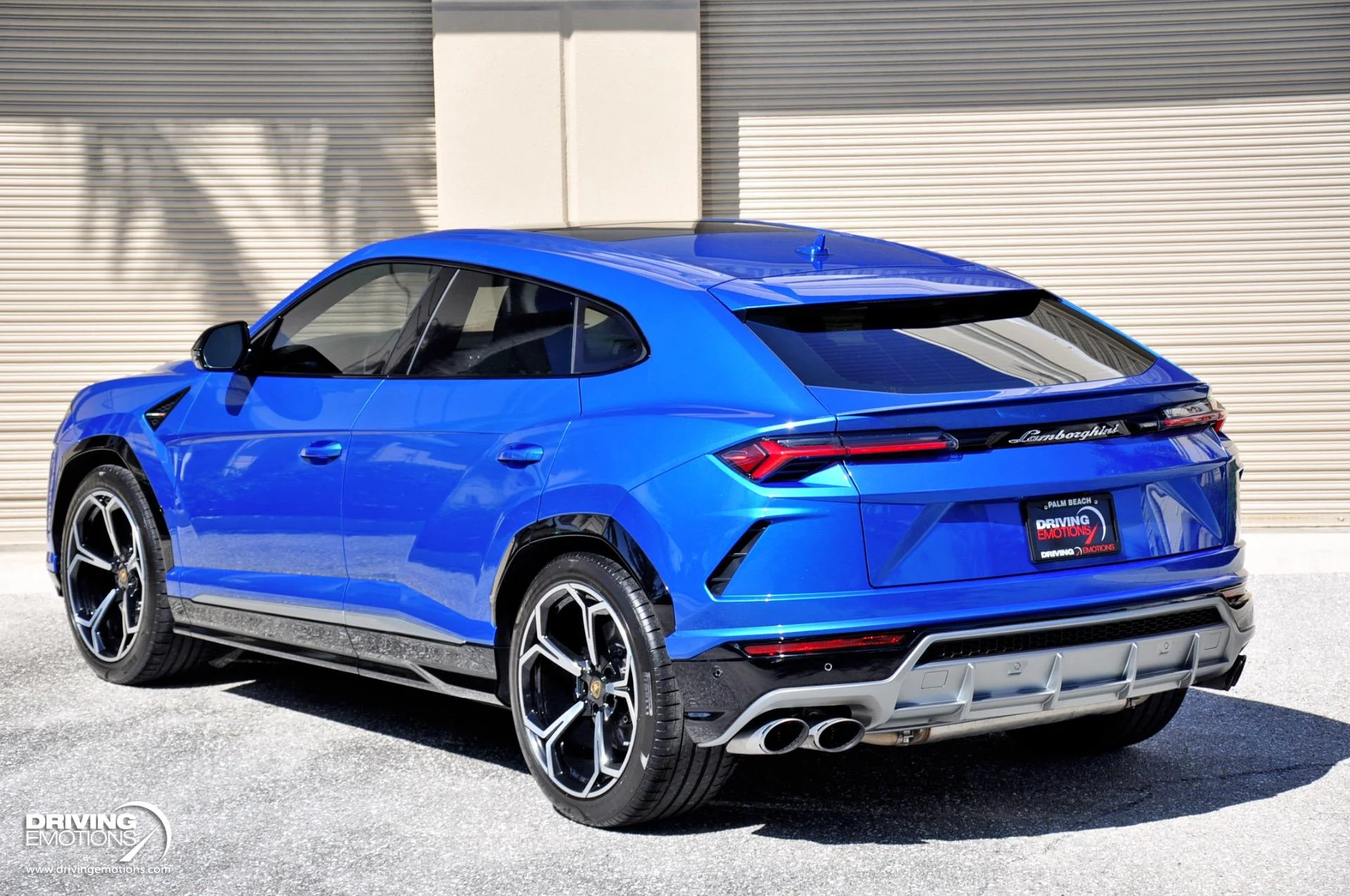 mph060_3917639843_801_p61_l_467347c1bb