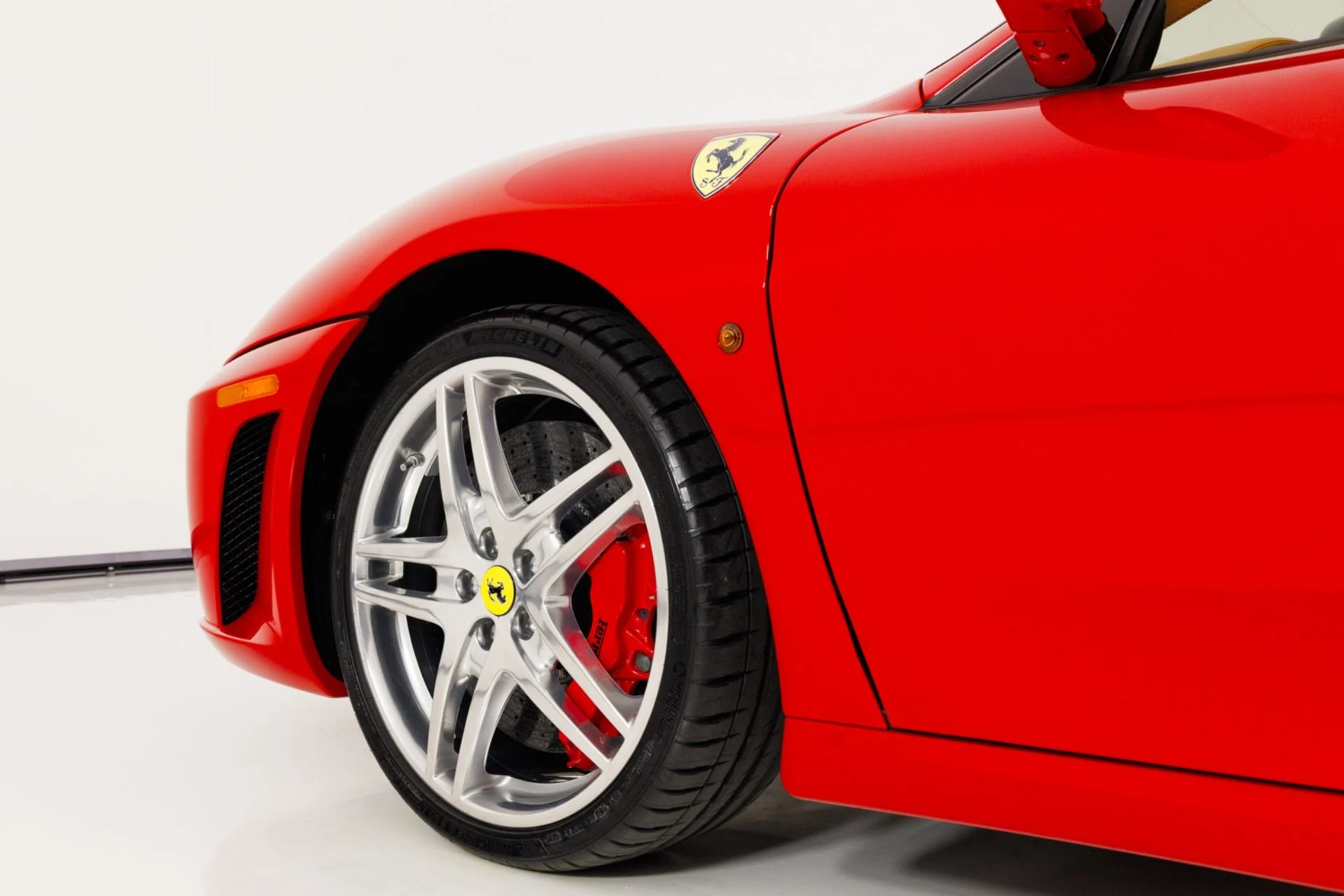 mph060_3919256045_Used_2009_Ferrari_430_Spider_1781196393_f57fcd2cce