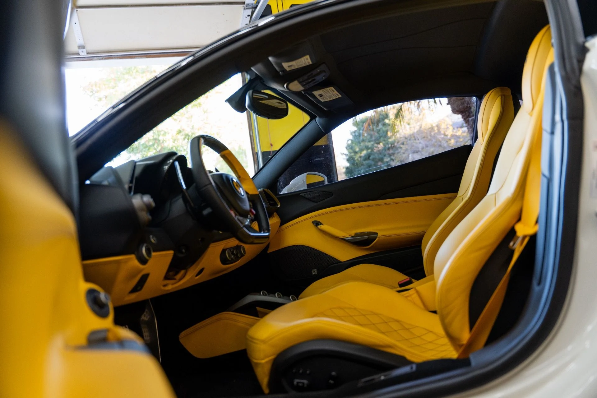 mph060_3928324946_Used_2016_Ferrari_488_GTB_1792442260_1826e9826f