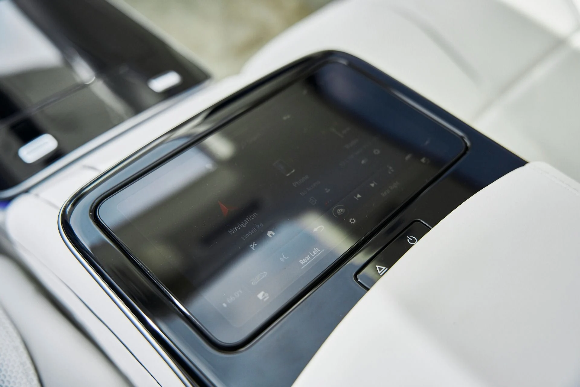 mph060_3930356975_Used_2023_Mercedes_Benz_S_Class_Maybach_S_680_1772678638_586fde956c