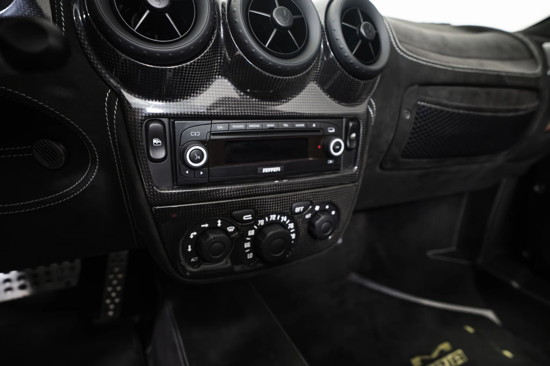 mph060_3950850295_7e7ecff2ea231b4b6dd90ca86fa686d7_976b8a7d7e