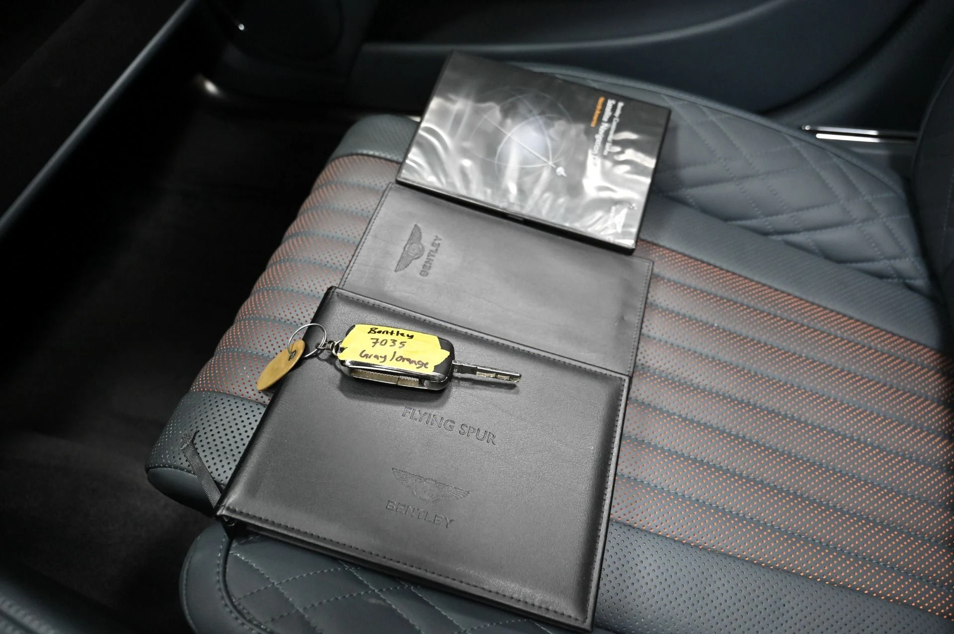 mph060_3994612601_Used_2018_Bentley_Flying_Spur_V8_S_1754505643_0d626305a6