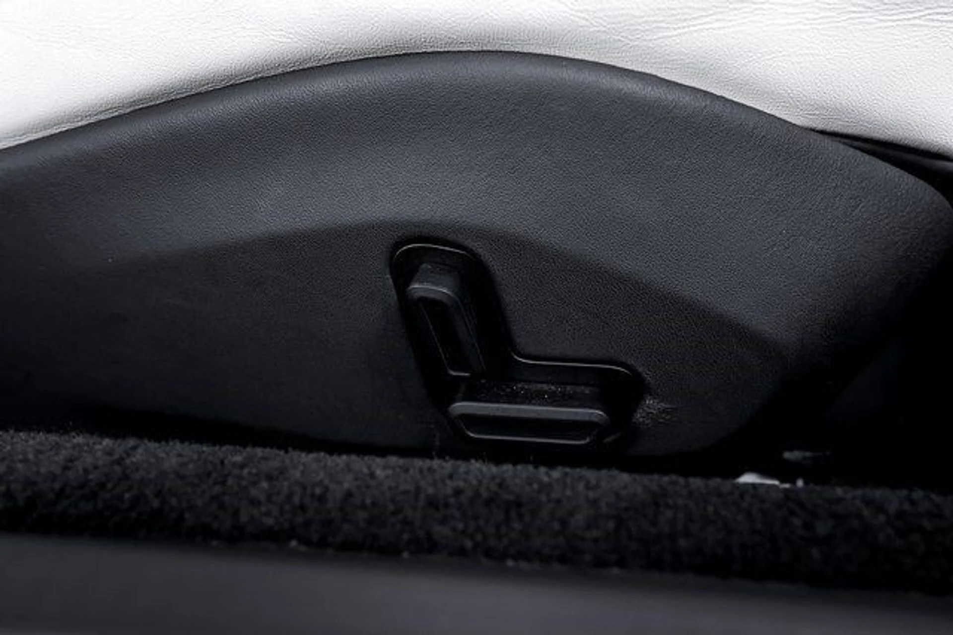 mph060_4010106353_7929dc629312438b32cea957e699cb40x_bdf263a1d7