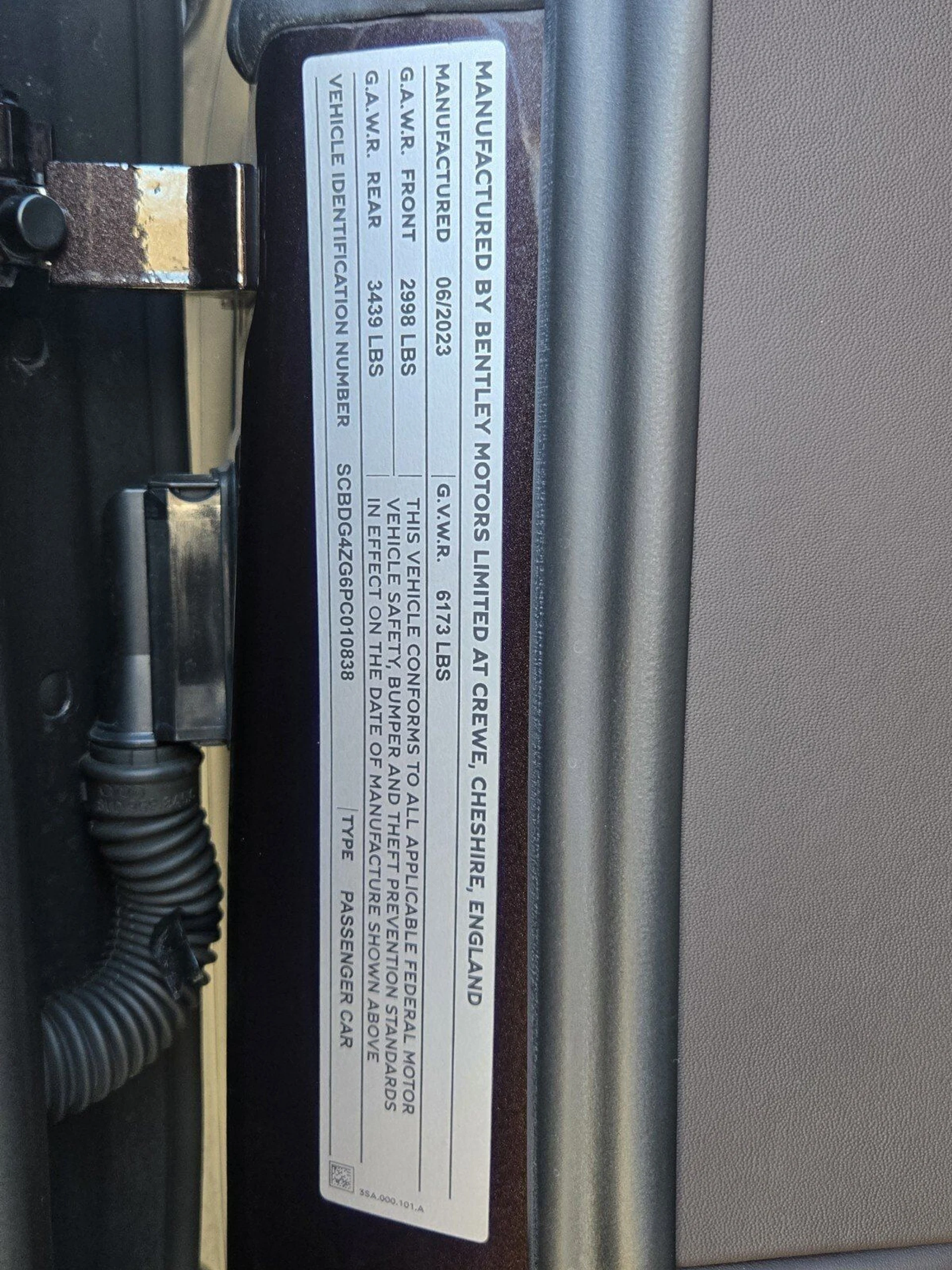 mph060_4028928979_ecaa1362545ea6a696e8cf3b05449892x_c7396b555e