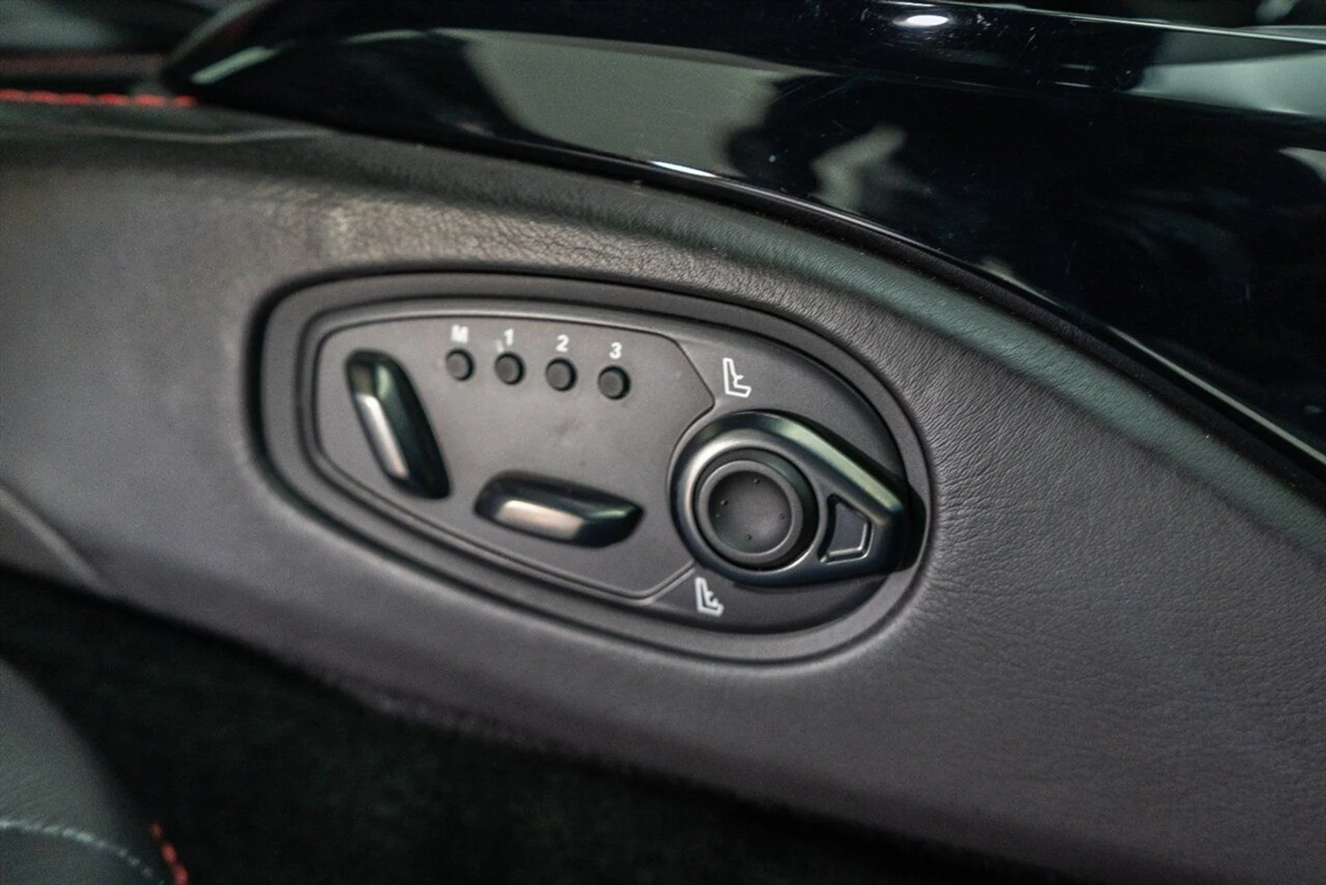 mph060_4047808036_32496b9a39_1280_d5f2bfcf8f