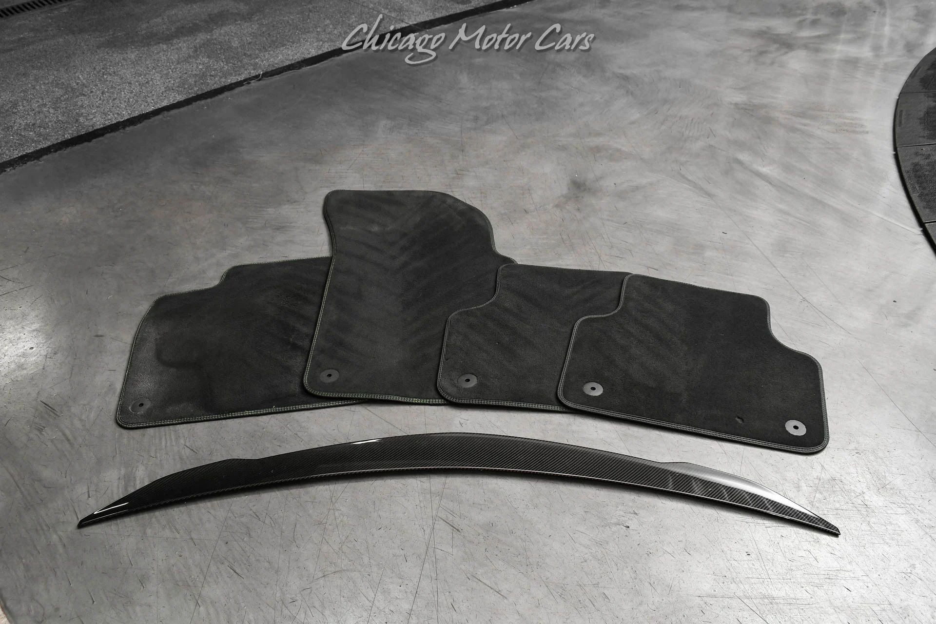 mph060_4055558424_12489_p61_l_7a89eb5da1