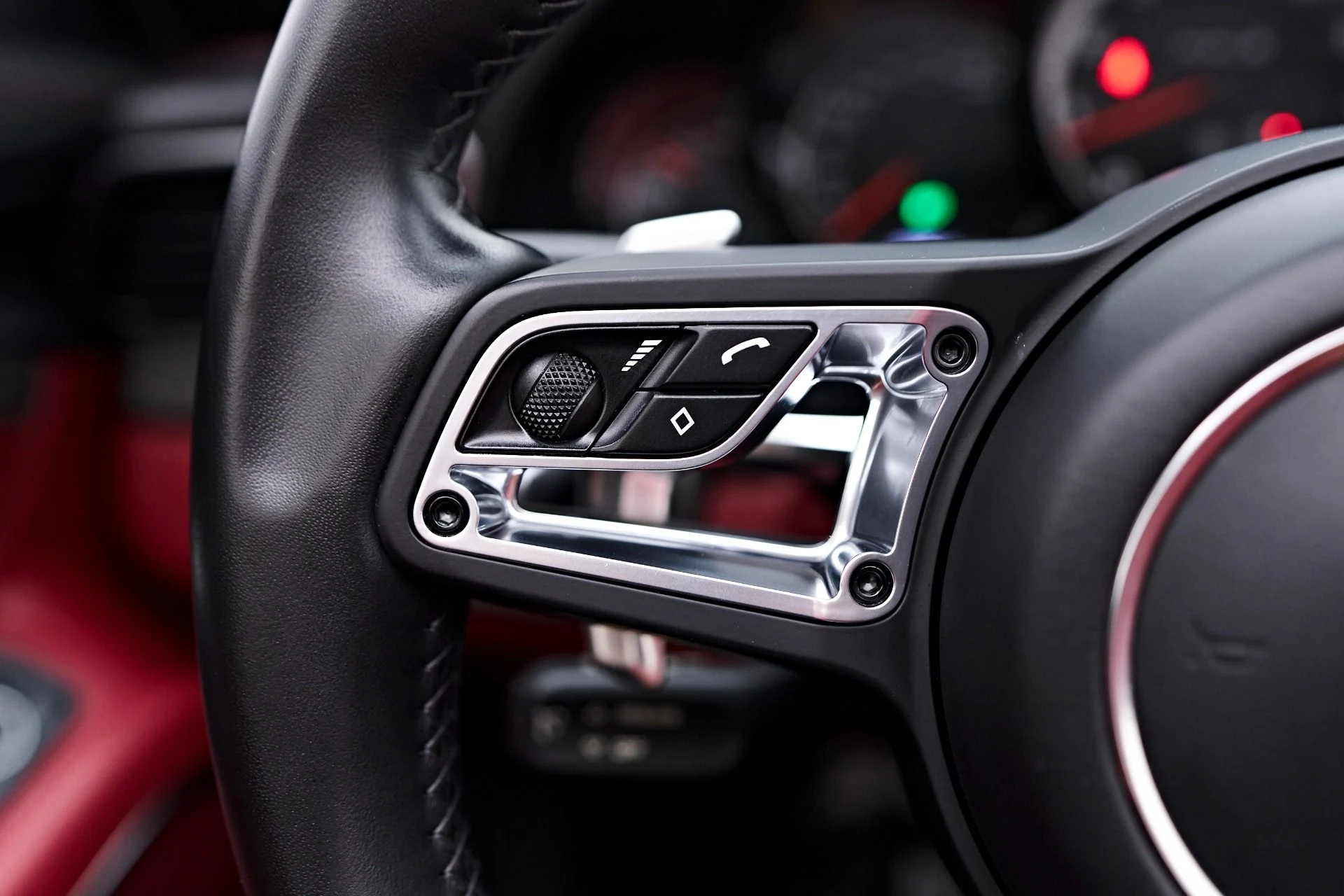 mph060_4060932048_Used_2019_Porsche_911_Turbo_S_1755714959_79abdb106d