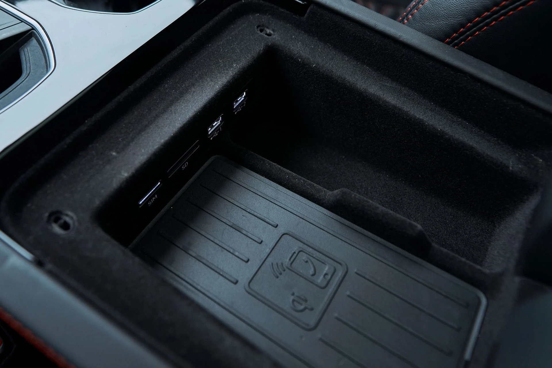 mph060_4080205977_Used_2021_Lamborghini_Urus_1763157135_bd1f3f336a