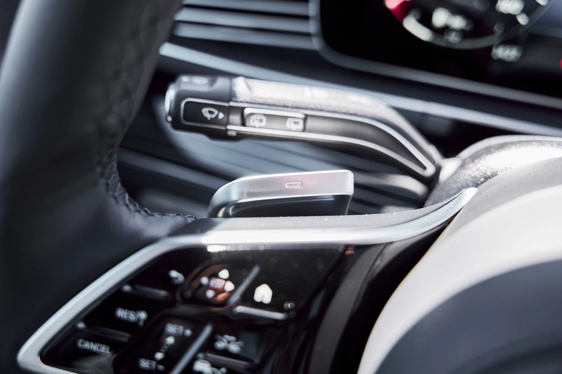 mph060_4099391882_Used_2026_Mercedes_Benz_GLS_Maybach_GLS_600_1776125338_44d22ade7d