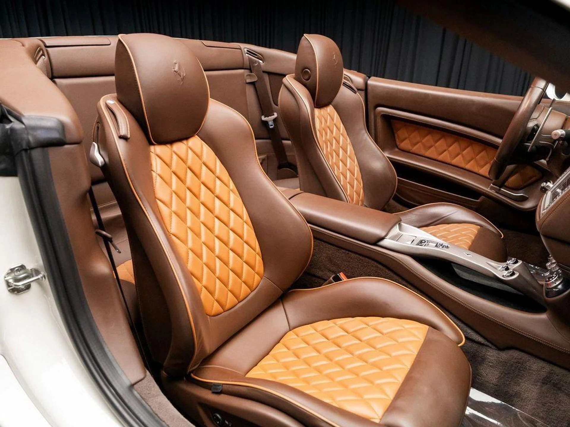 mph060_4110020492_c_IK_2i_R_Gg1_Vh_Gvqk_Tx_PRAU_3x_Q_Duc_f0c05b9895