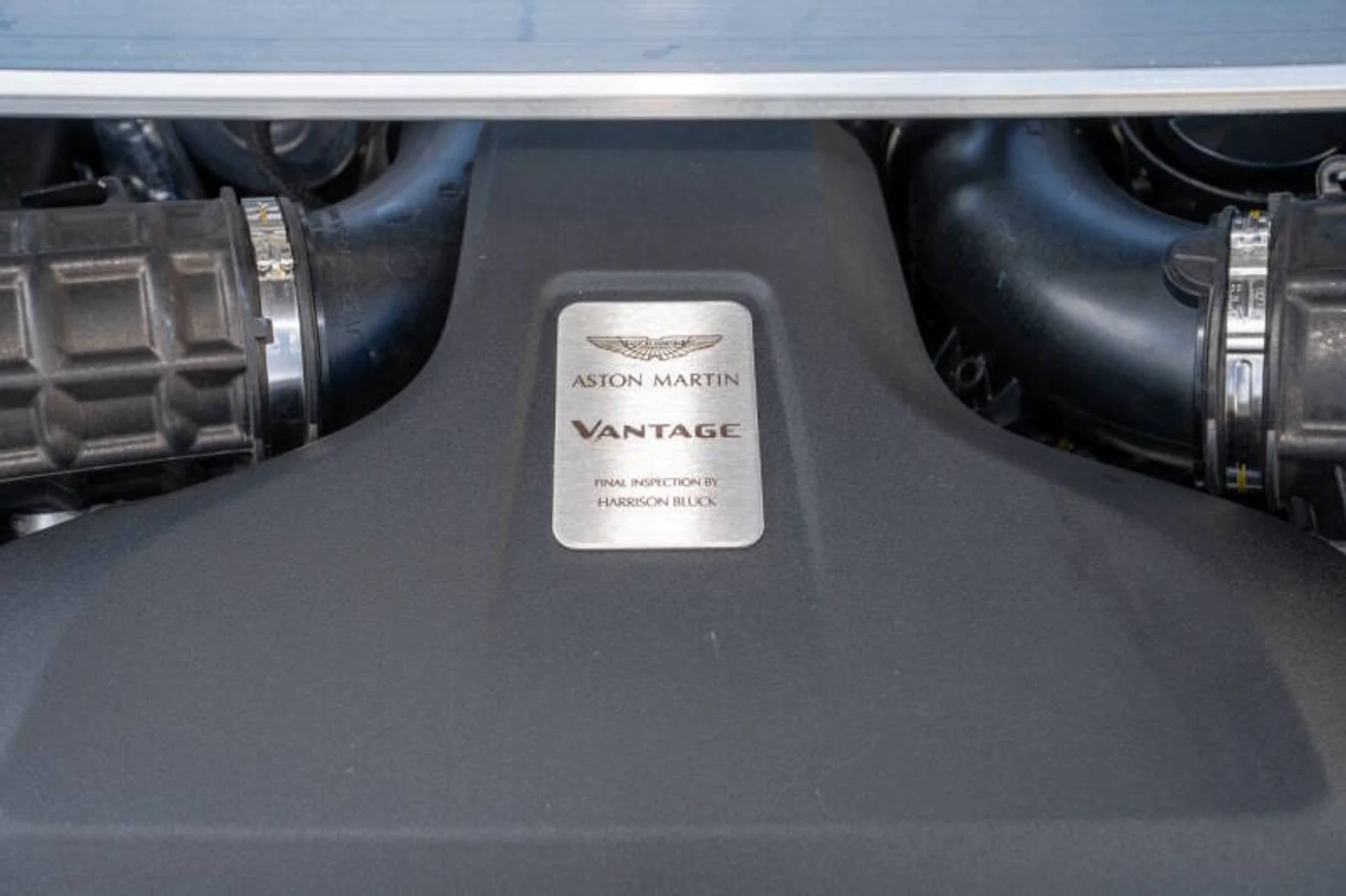 mph060_4139894751_2020_aston_martin_vantage_base_2dr_coupe_1df20fbe75