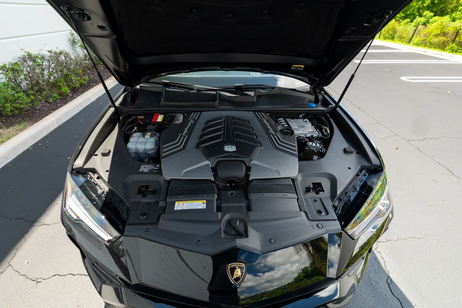 mph060_4180286456_Used_2020_Lamborghini_Urus_1758836559_ffd704a38e