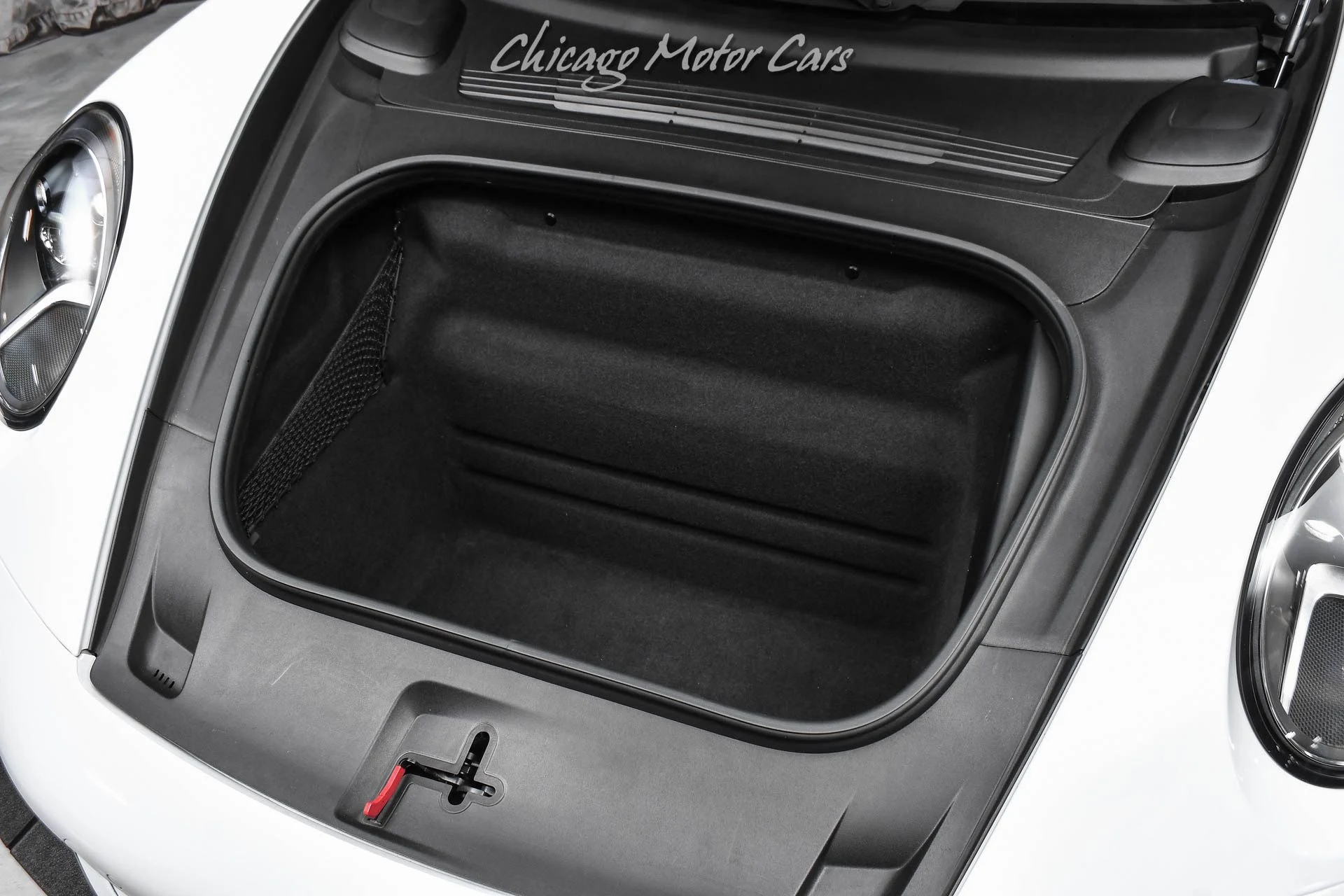 mph060_4200940644_13487_p61_l_aa41596396