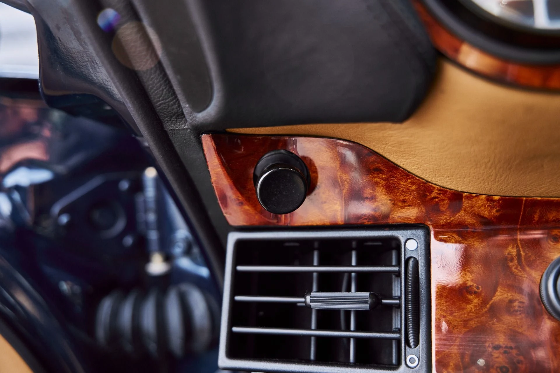 mph060_4256016297_Used_1997_Porsche_911_Turbo_1770864846_4aef02817b