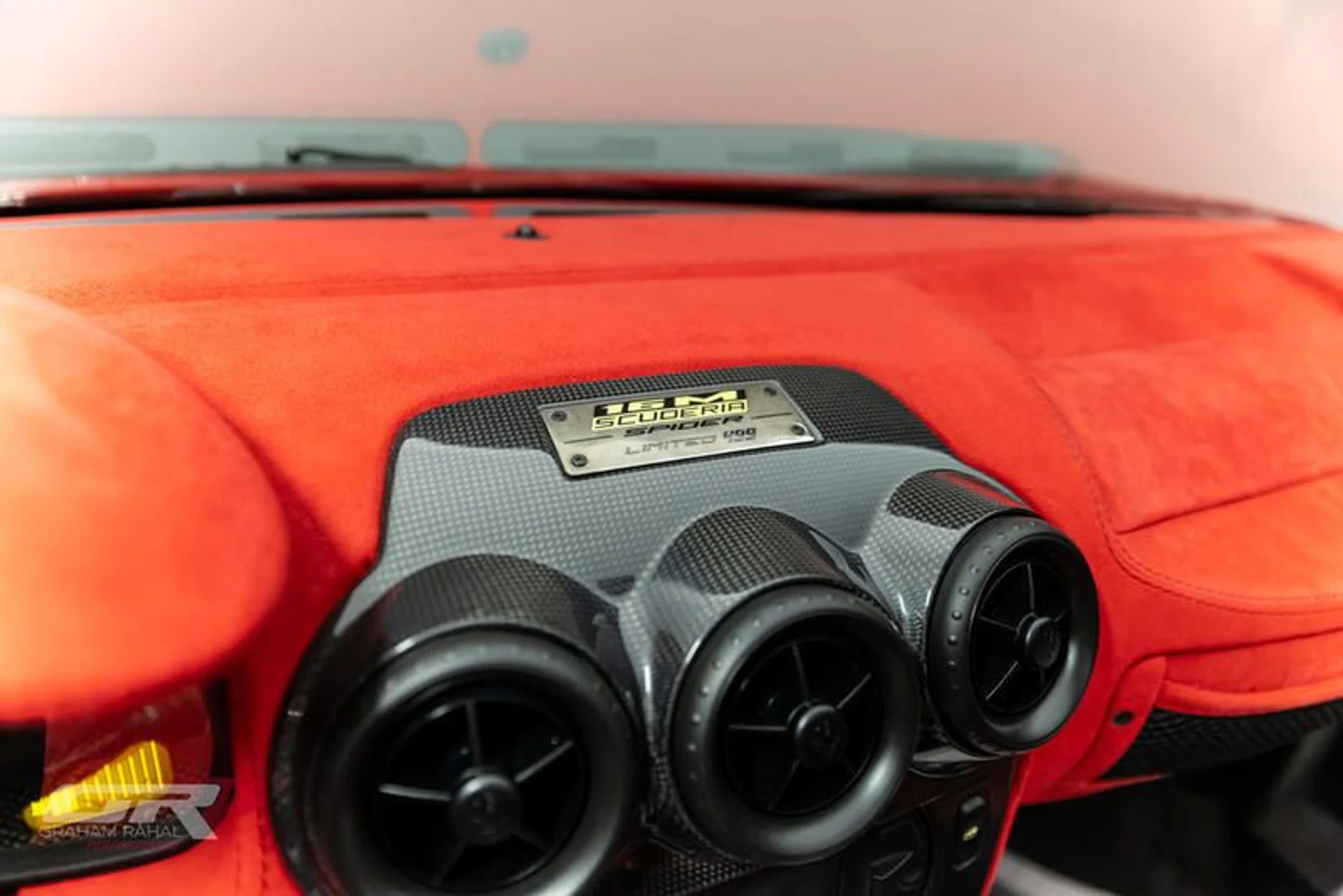 mph060_4278104676_BF_33243_B_5_E2_C_443_E_8_DE_2_E6_D787998877_8a0eeabeab