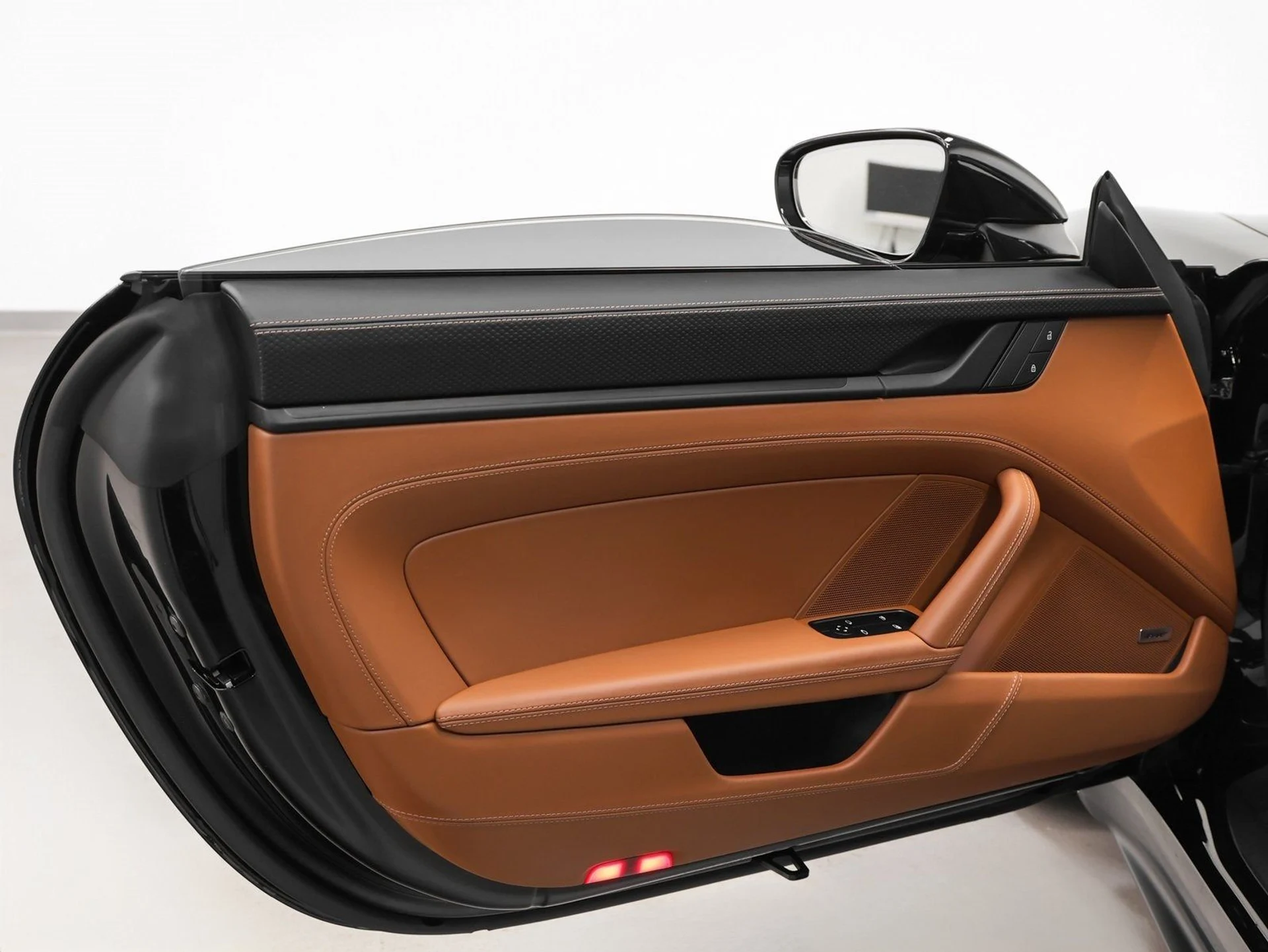 mph060_435359339_61_23528ce445