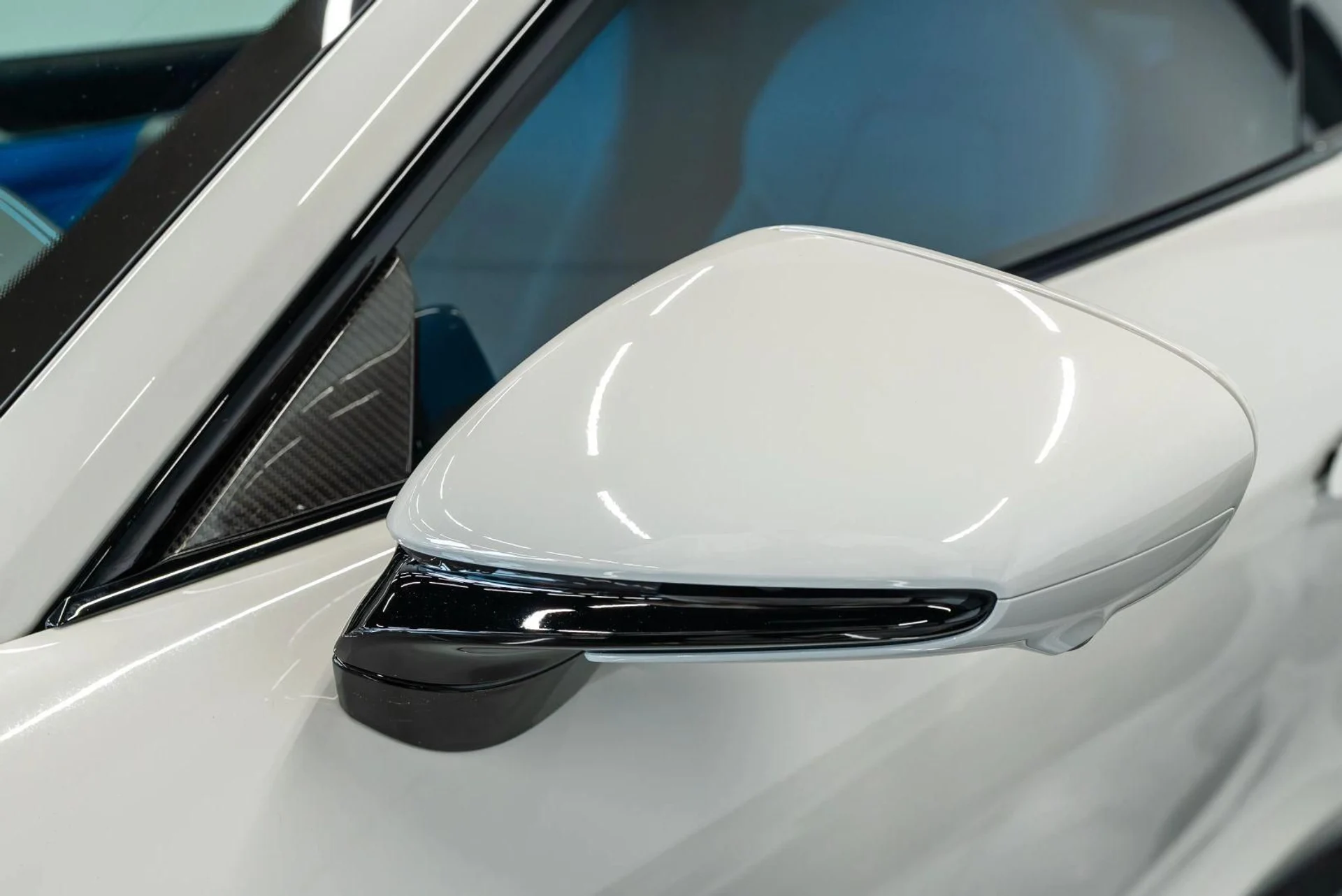 mph060_460415791_Used_2024_Porsche_911_Turbo_S_Coupe_2_D_1781598424_8e6c665f46