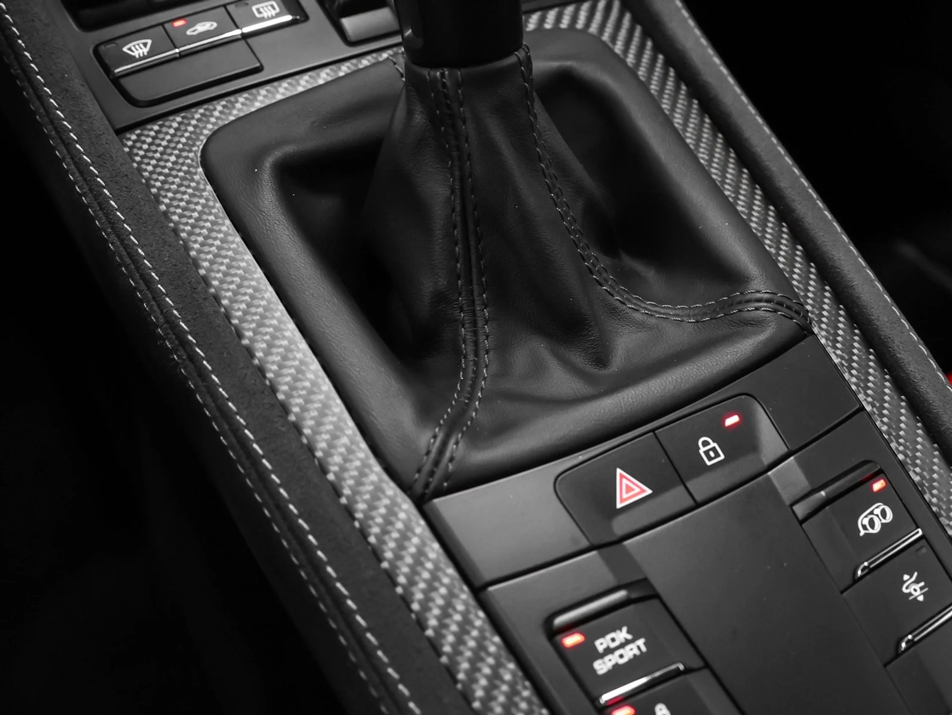 mph060_475346814_61_2477c74d59