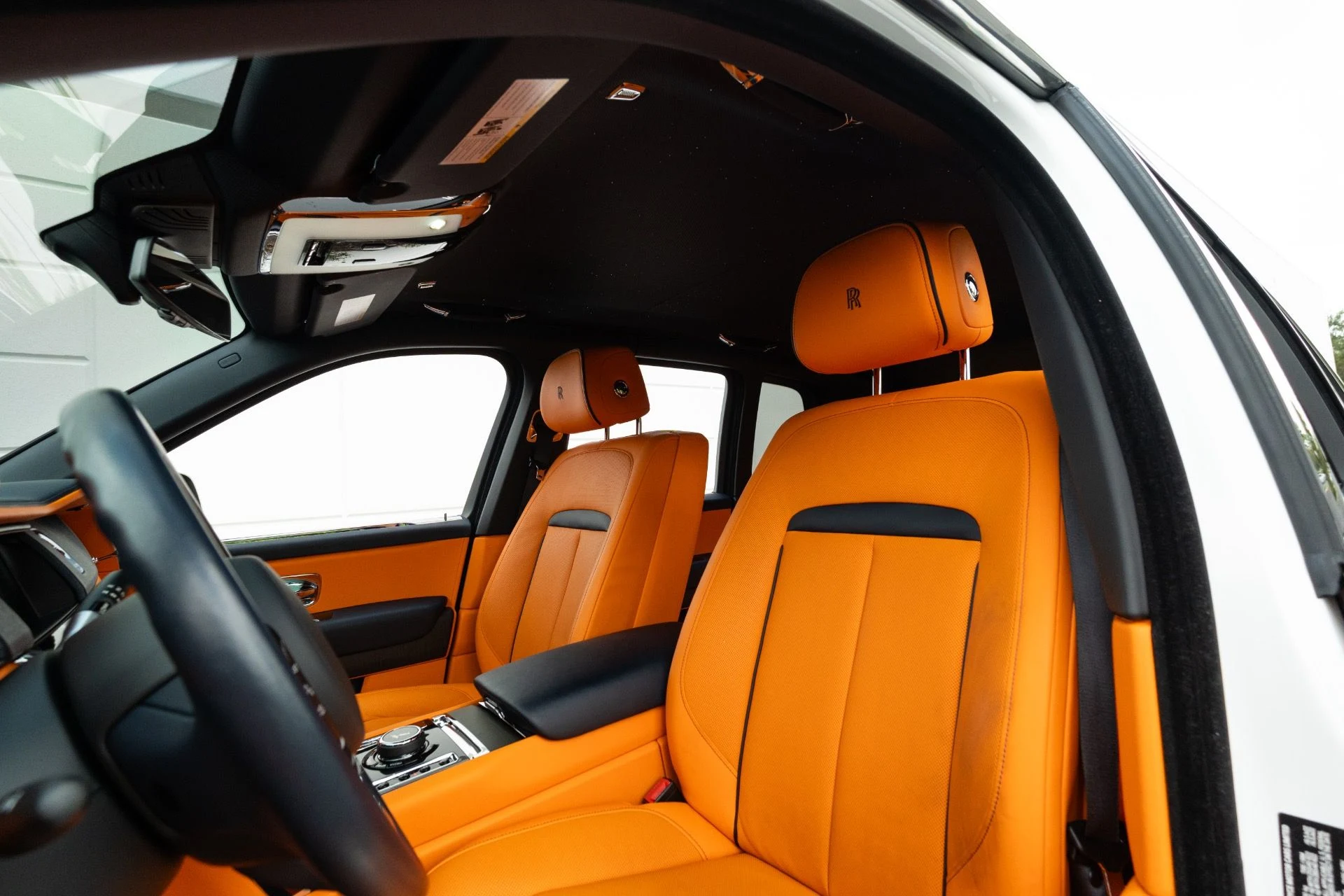 mph060_493948810_Used_2023_Rolls_Royce_Cullinan_1766776442_6766c9a75b