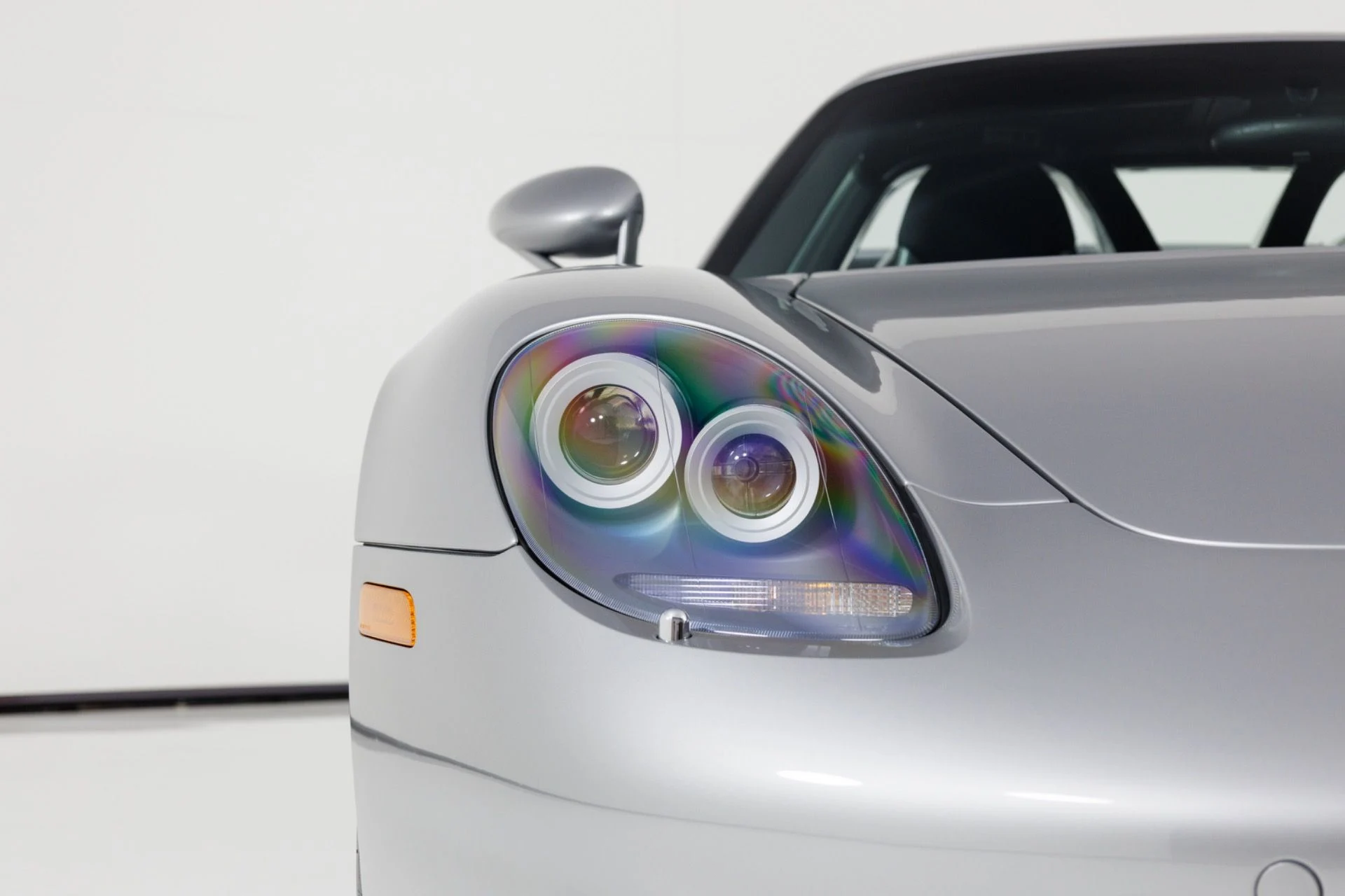 mph060_505880905_Used_2004_Porsche_Carrera_GT_1780433583_46ab36c258