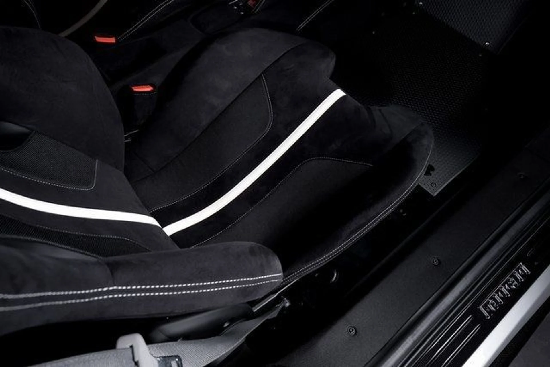 mph060_561245012_a0cb0f637e22f6947bd72be833f21028x_24e6d93f9f