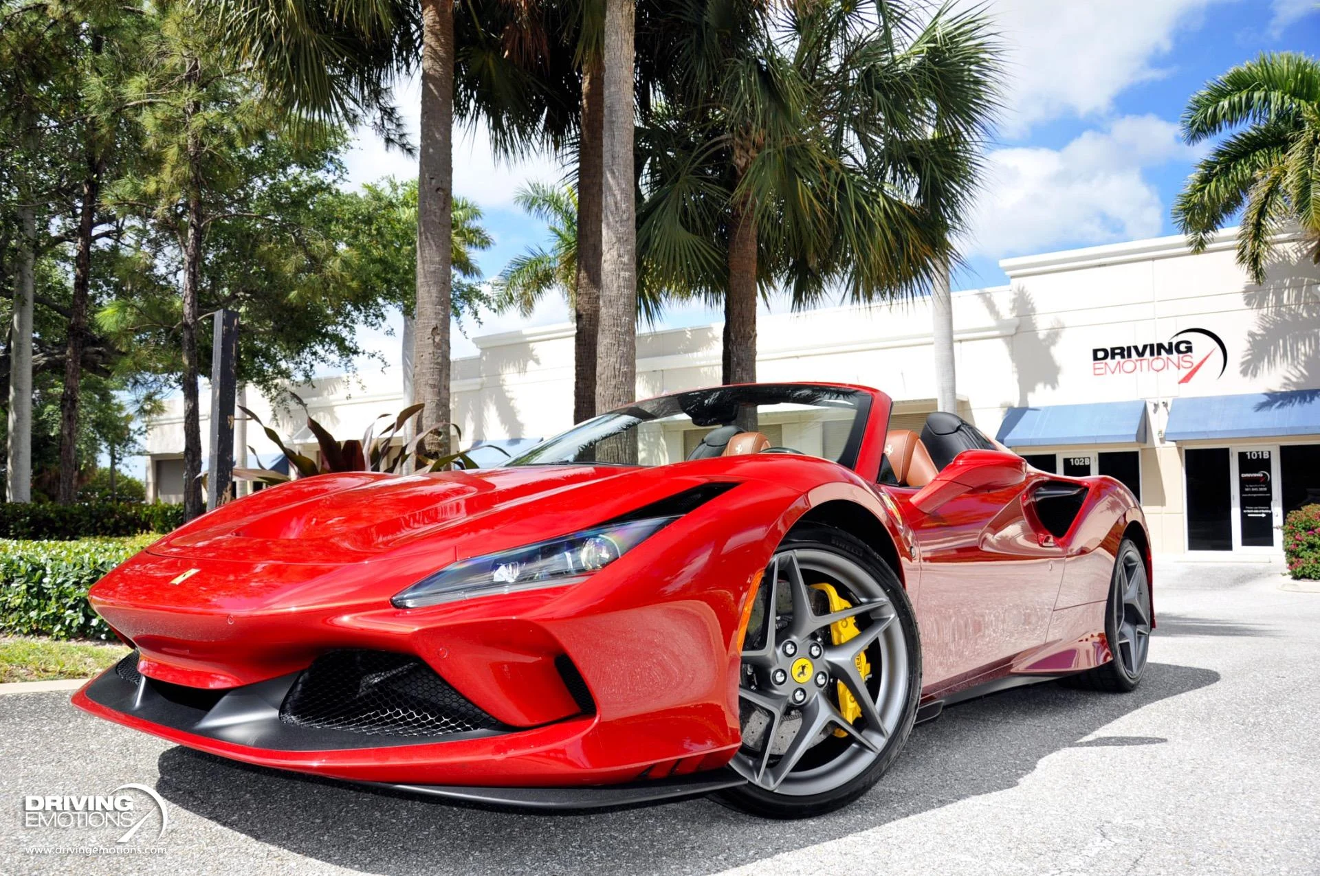 mph060_574134529_896_p61_l_156275fab2