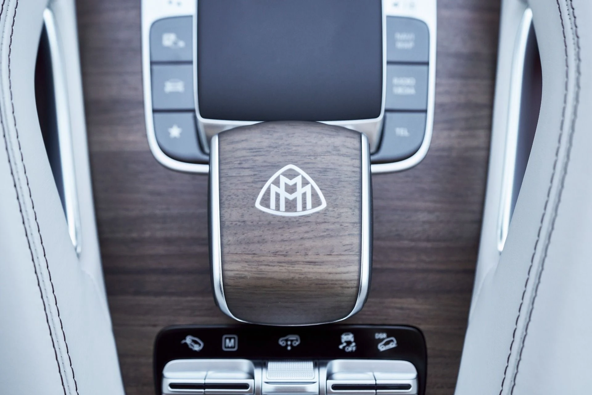 mph060_625759488_Used_2024_Mercedes_Benz_GLS_Maybach_GLS_600_1762306419_cafa3c7b0d