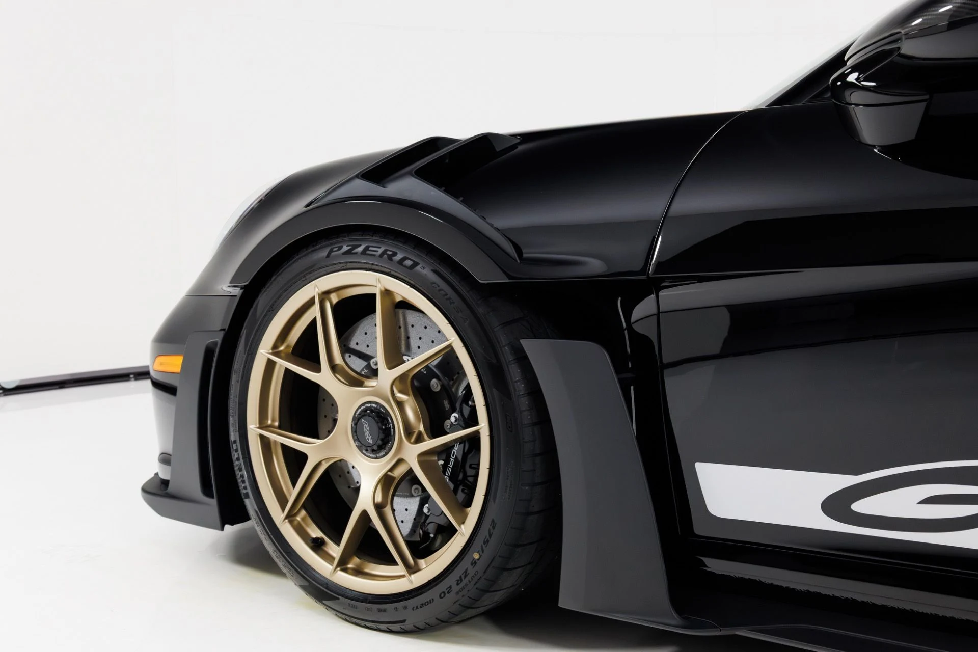 mph060_648969788_Used_2025_Porsche_911_GT_3_RS_1767383468_4e7af4d228