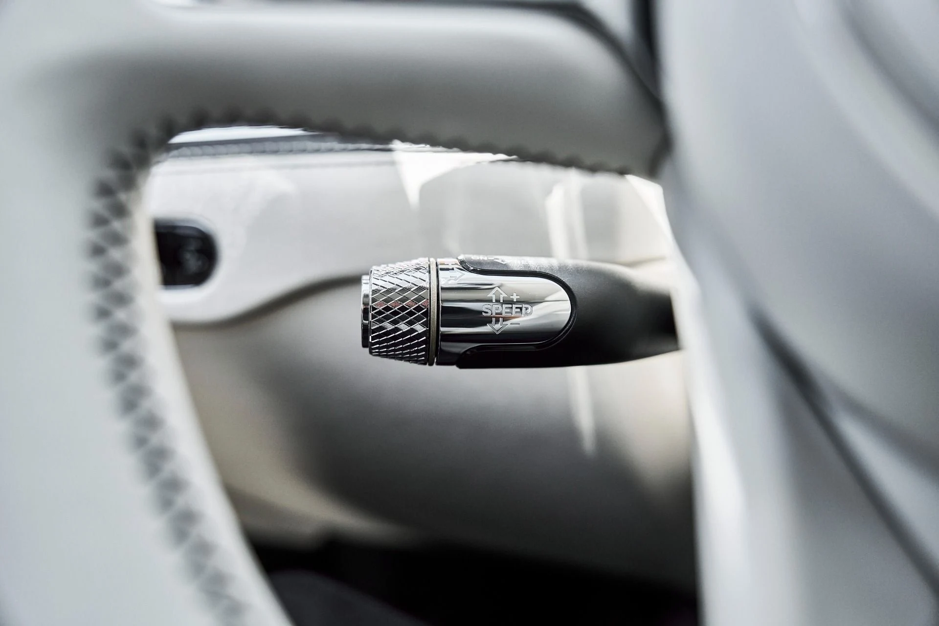 mph060_678245655_Used_2021_Bentley_Flying_Spur_V8_1780617192_edafe35030