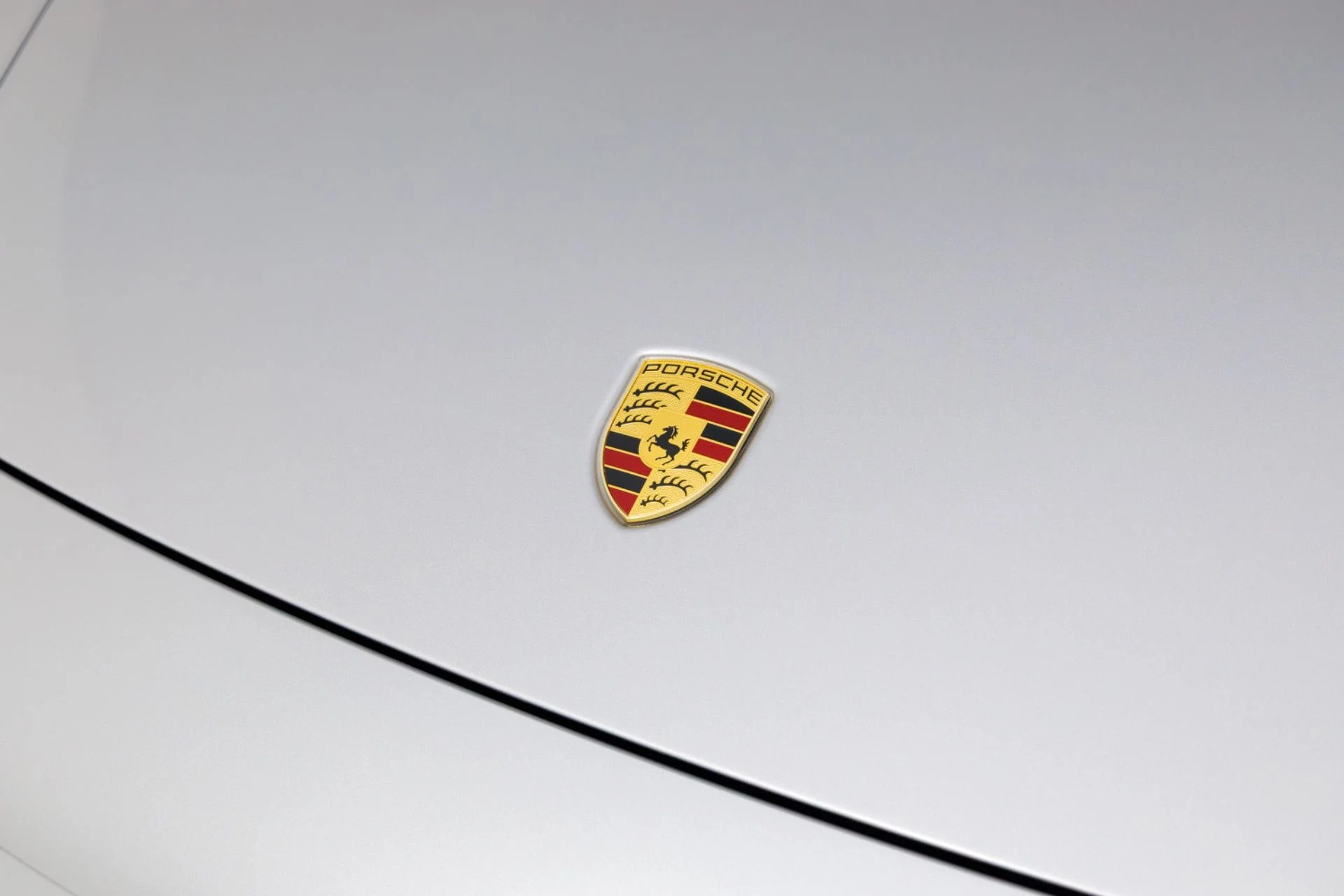 mph060_777412858_Used_2022_Porsche_911_Targa_4_S_1772835289_0389fe4d9d
