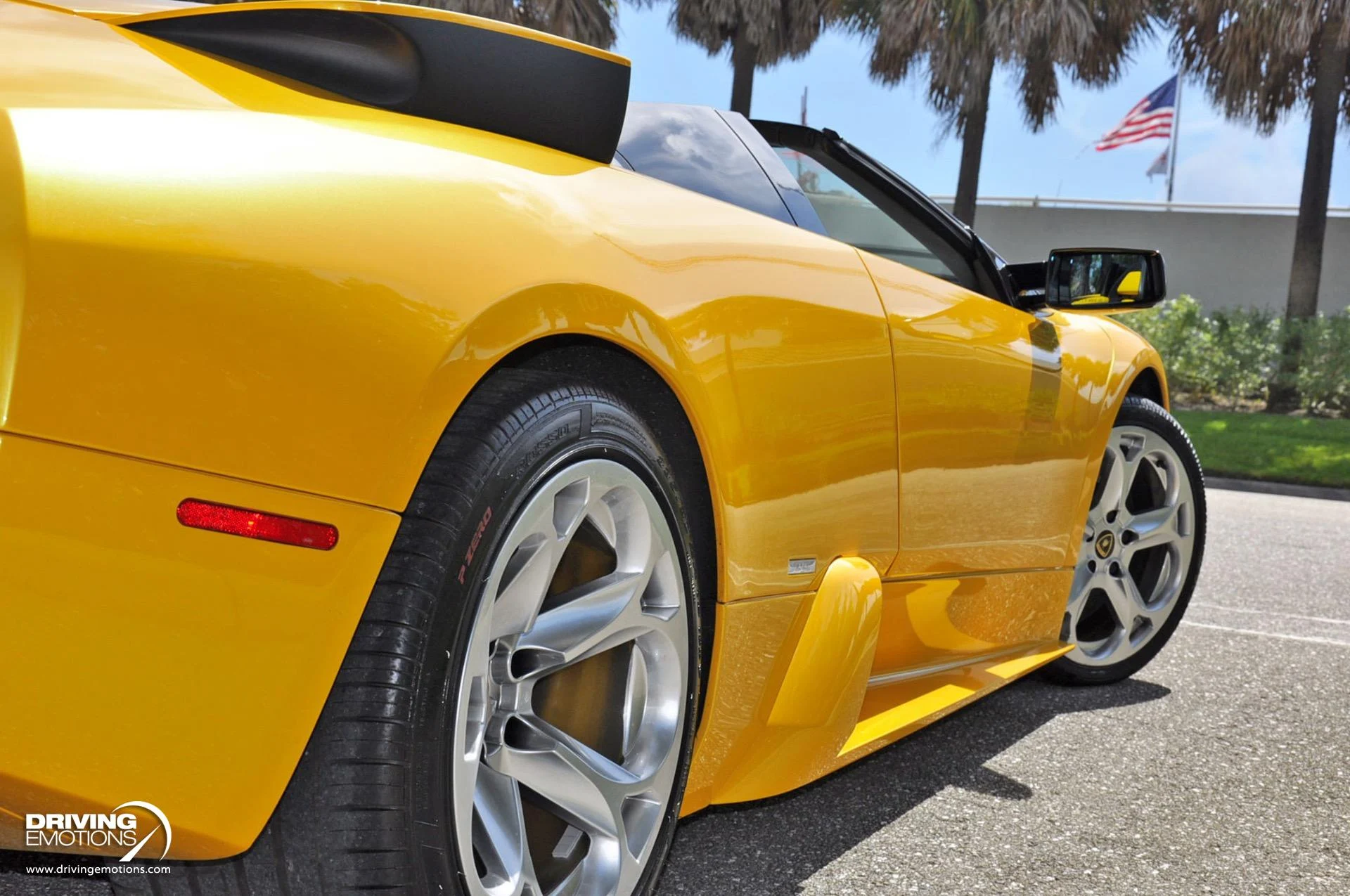 mph060_817577143_862_p61_l_0e4acbde99