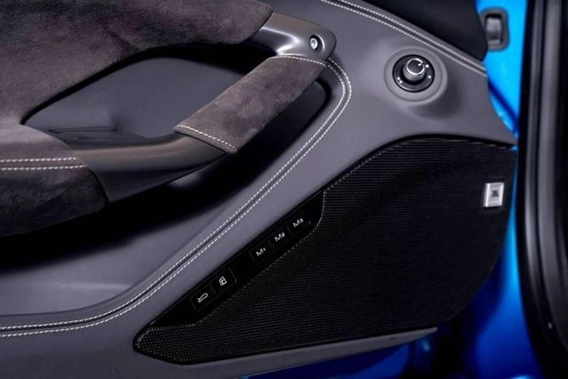 mph060_842521018_1b01801f2f3bfc846ec6d229e4bfb6c8x_6e98ff9b25