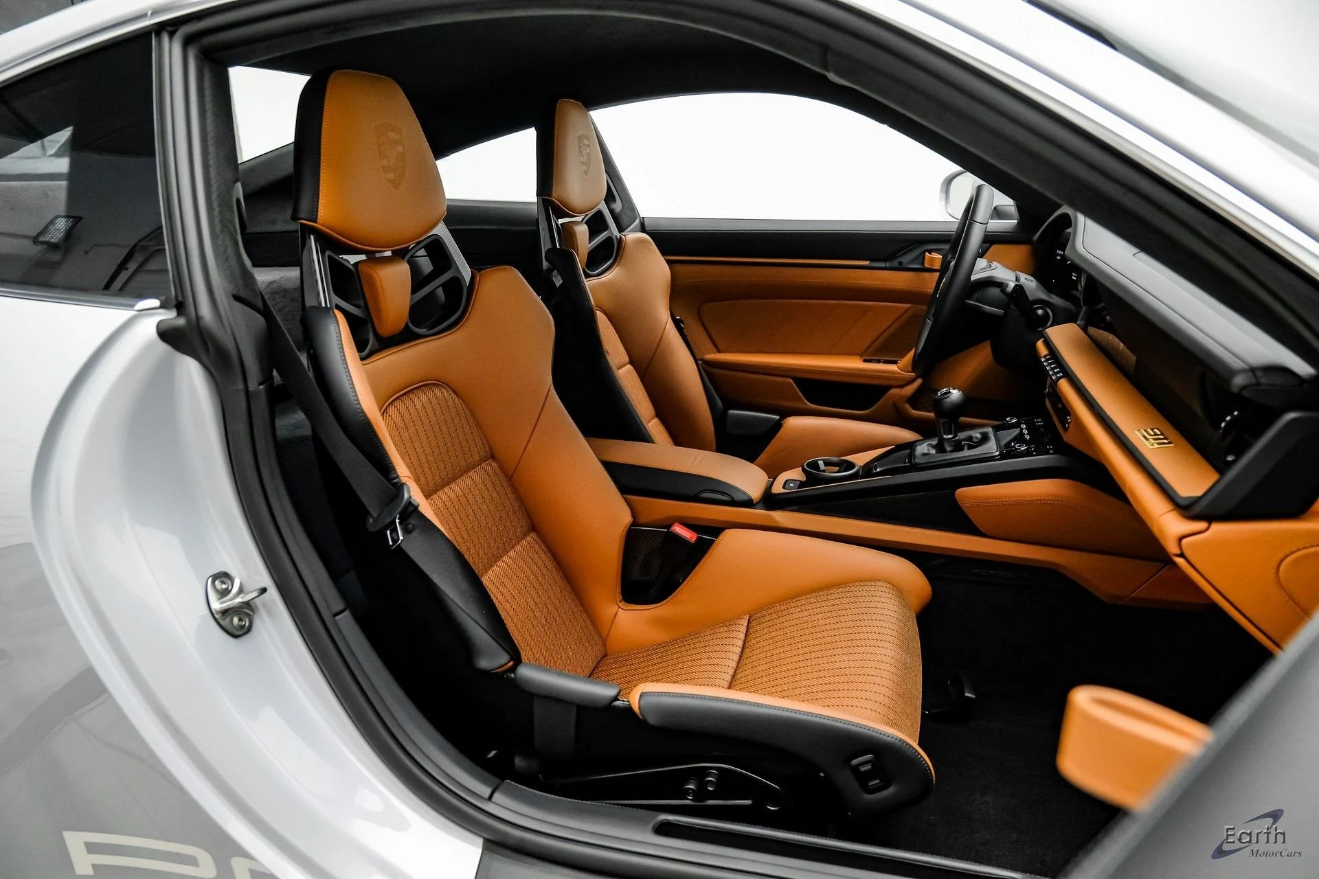 mph060_908431862_c3768abf414f813e2190fa572b169b32x_2222f52804