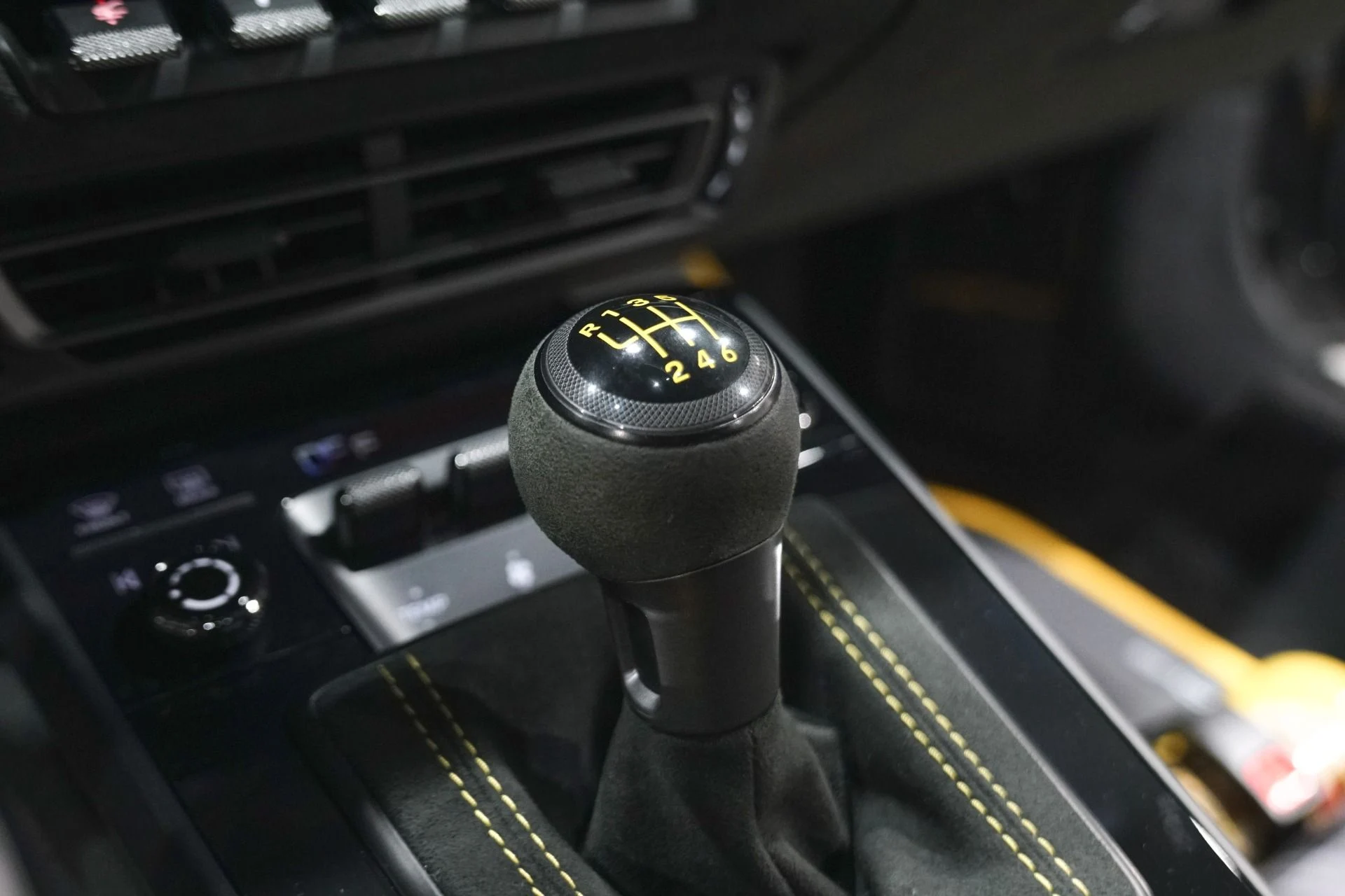 mph060_912219624_Used_2022_Porsche_911_GT_3_1766780473_0eb07f145c