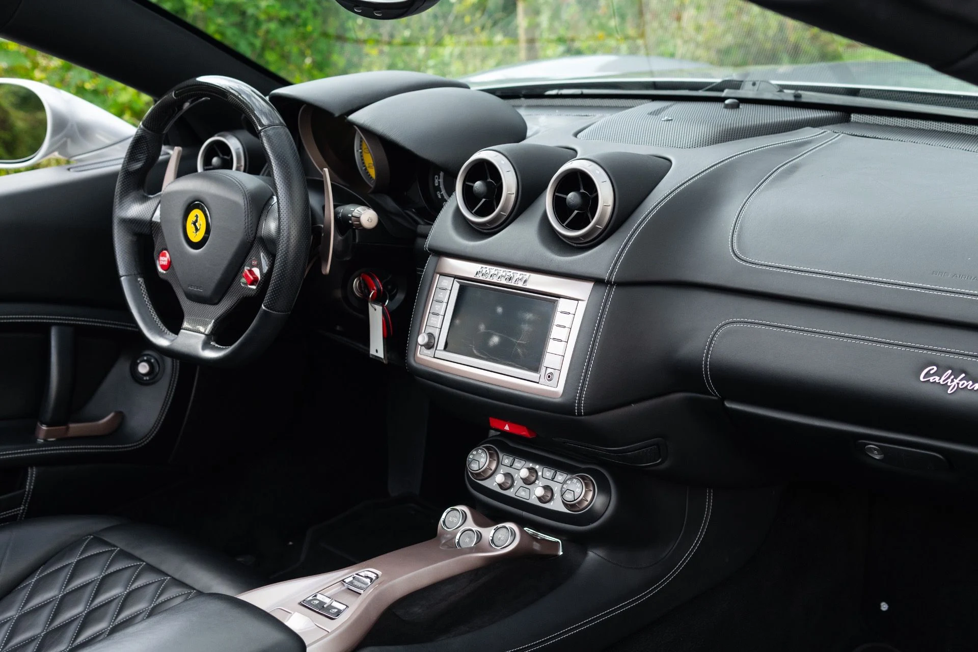 mph060_929025890_Used_2014_Ferrari_California_1774924910_a14c971df1