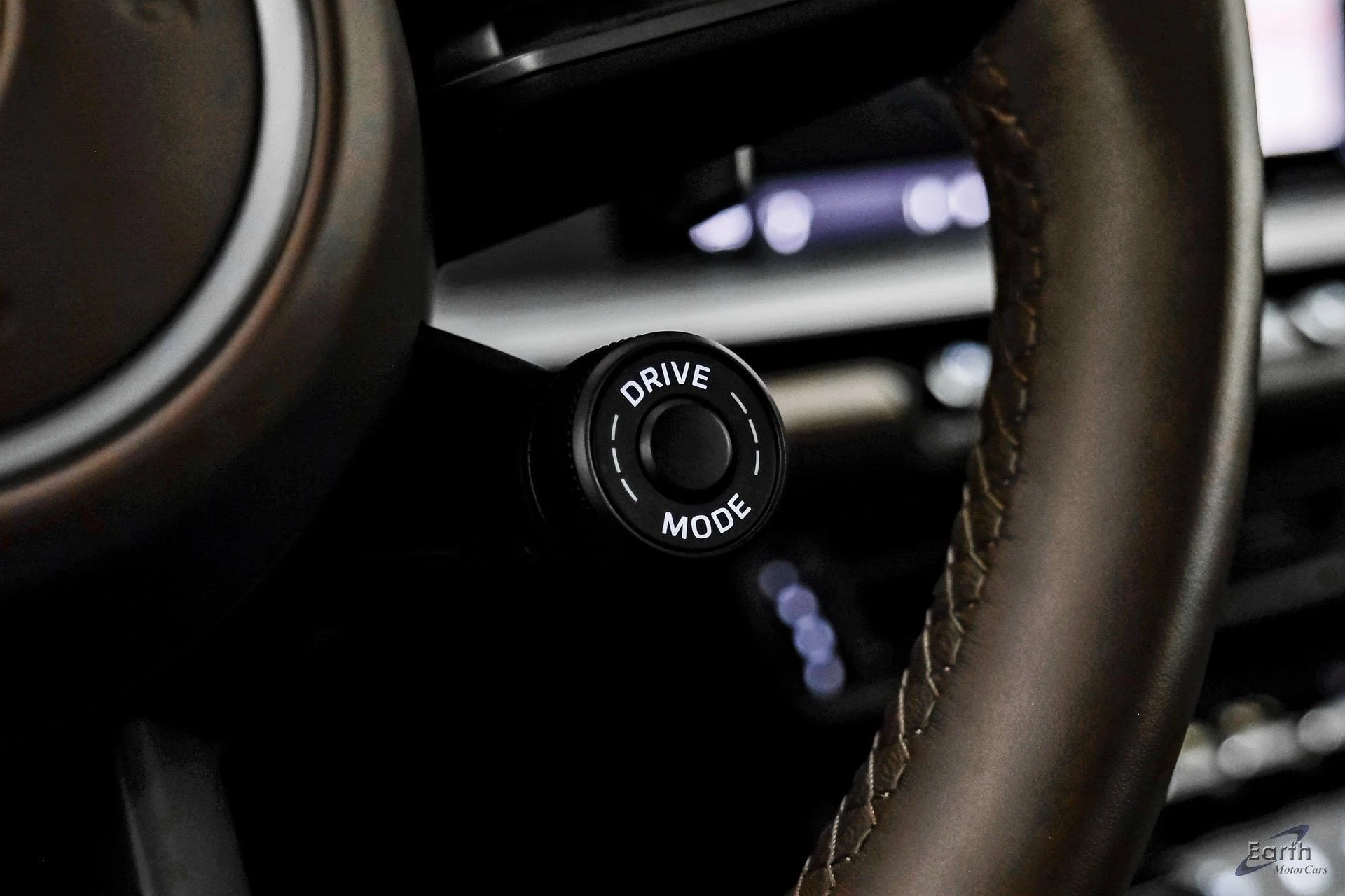 mph060_968925372_8c00b28e23e9e2df2dcde61777e79cf4x_deaec10ef9