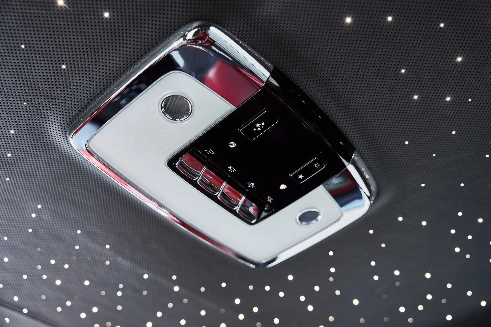 mph060_973399594_Used_2024_Rolls_Royce_Cullinan_Black_Badge_1775871045_d090cfb983