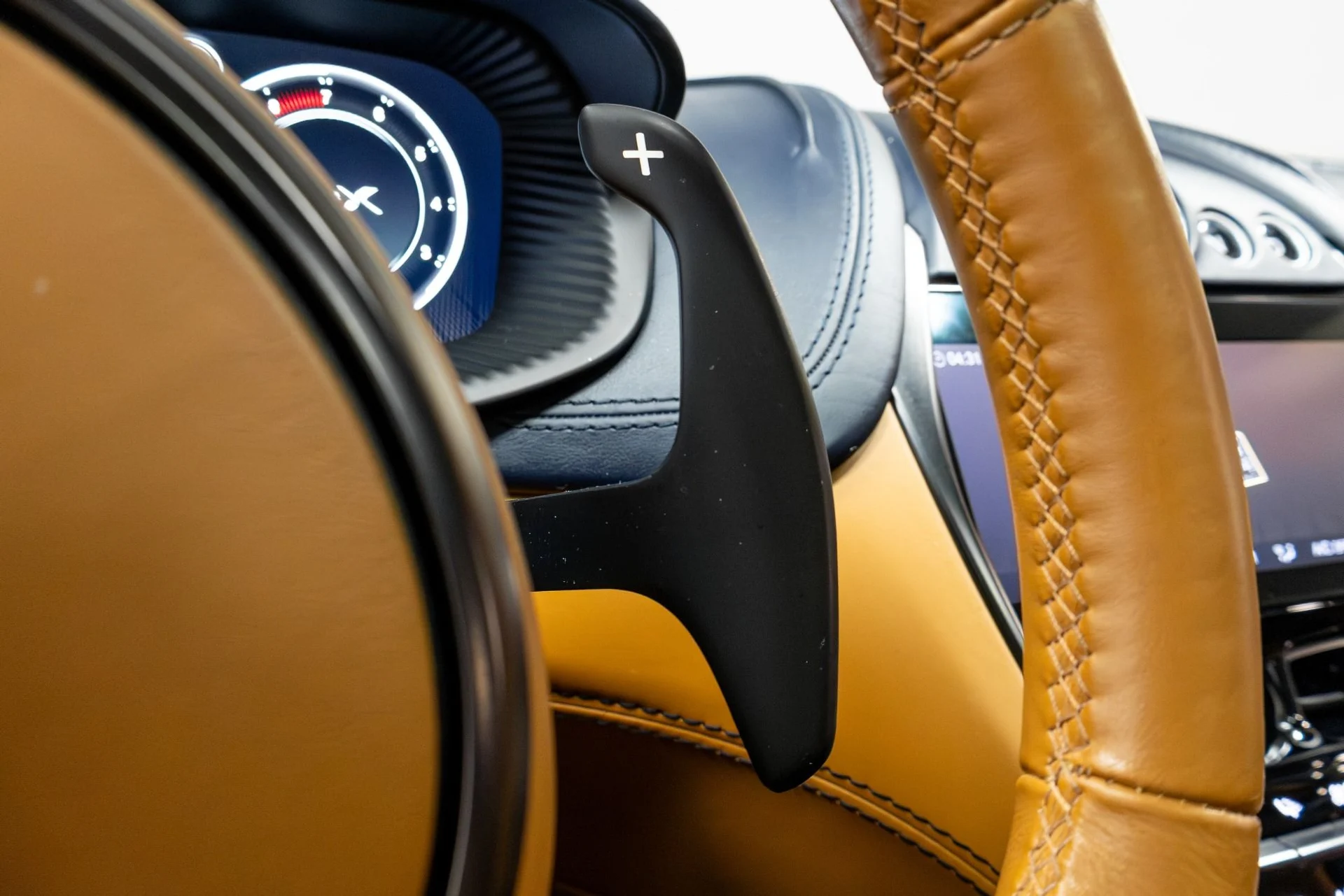 mph060_976141452_Used_2021_Aston_Martin_DBX_1770088523_4fe7233b55