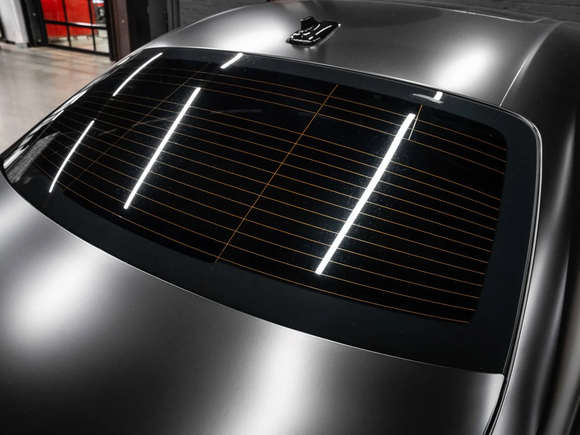 mph060_98853041_rolls_royce_ghost_2012_864369c3e7