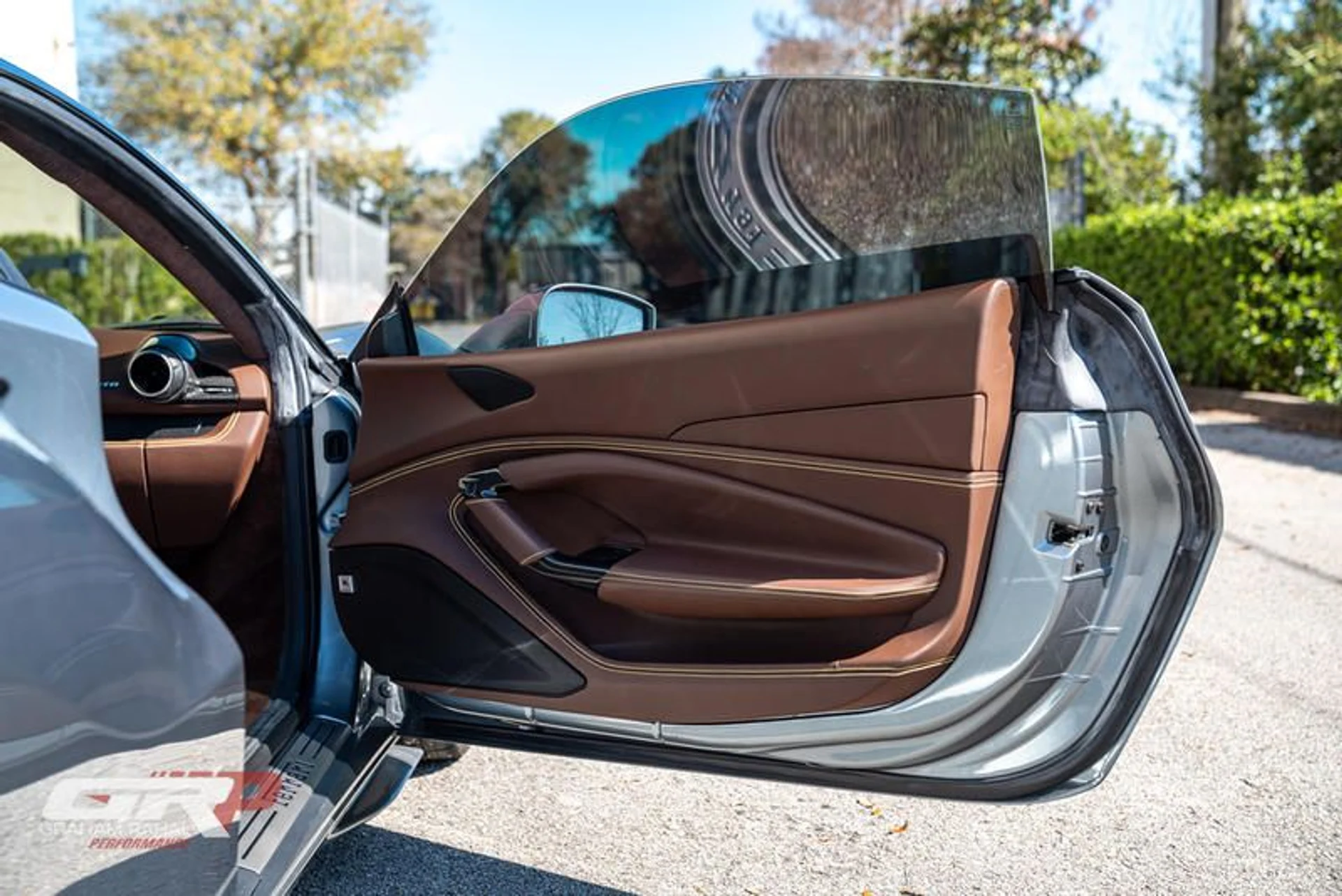 mph060_990284643_A8_CFDBB_1_0405_4733_B178_702_C3_FD_41201_01cc87ae81