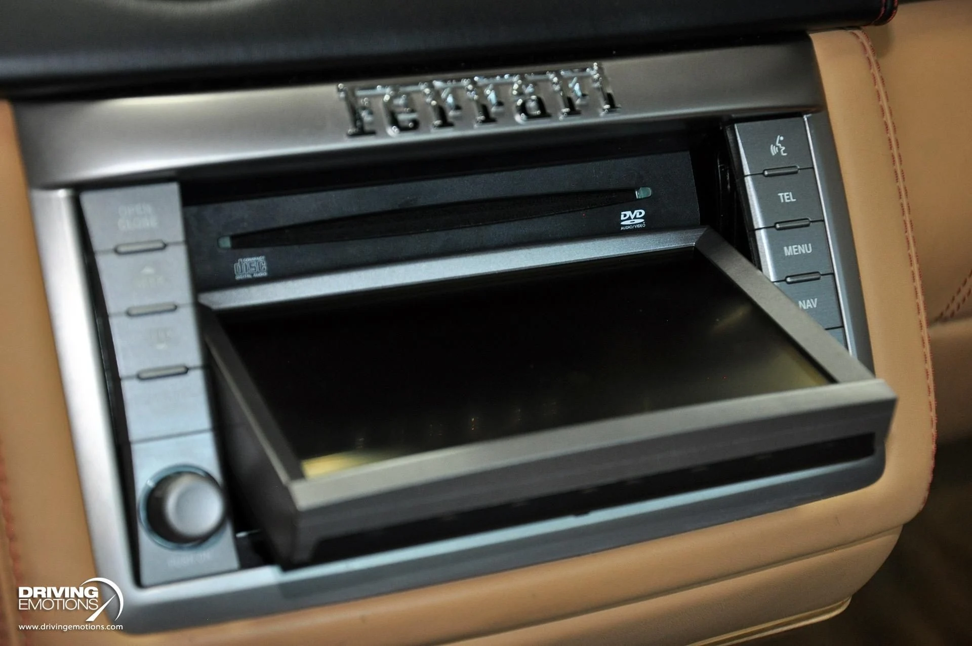 mph060_997558240_505_p61_l_8018d32a98